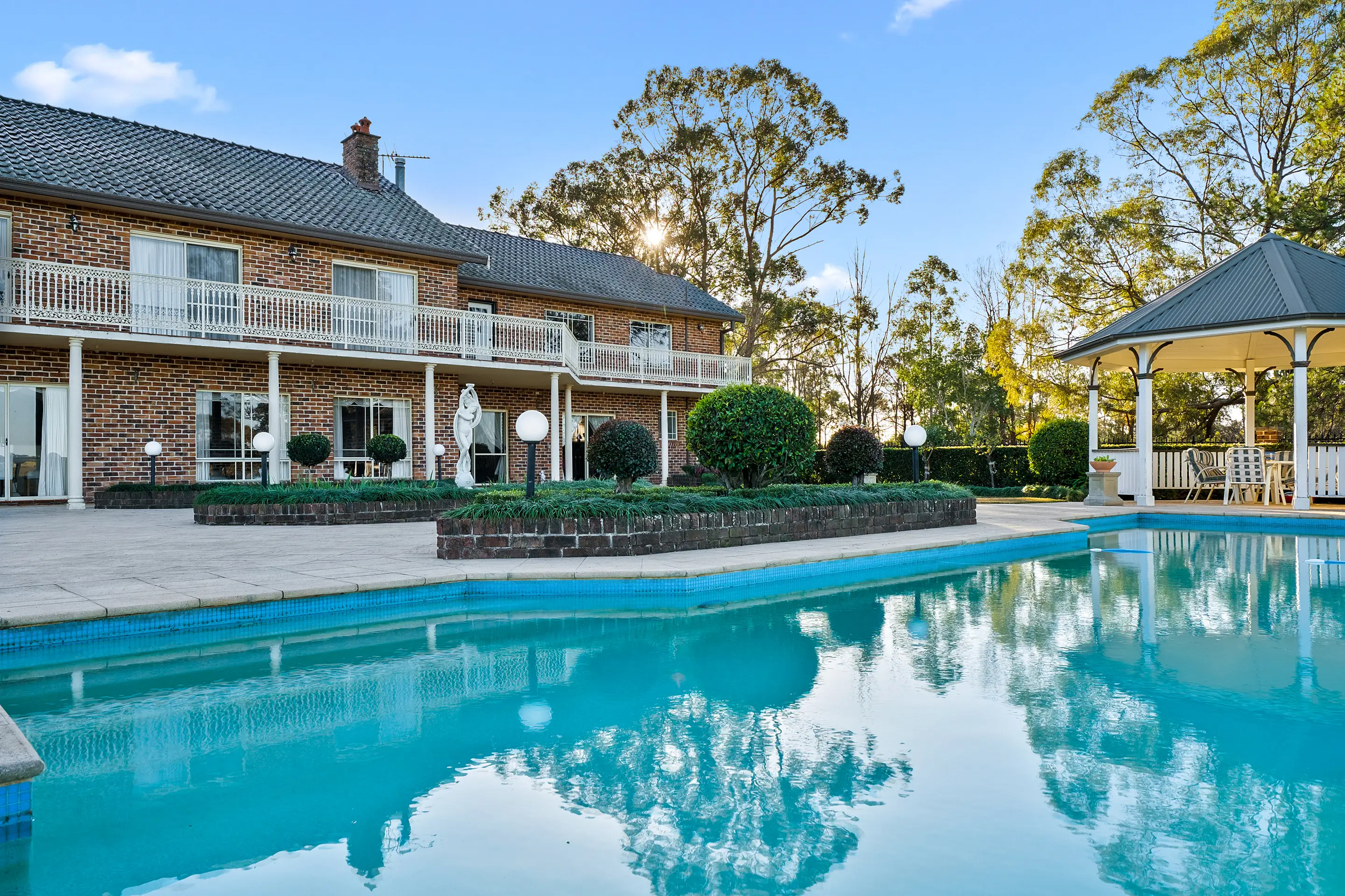 Tennyson Sold by Cutcliffe Properties - image 5