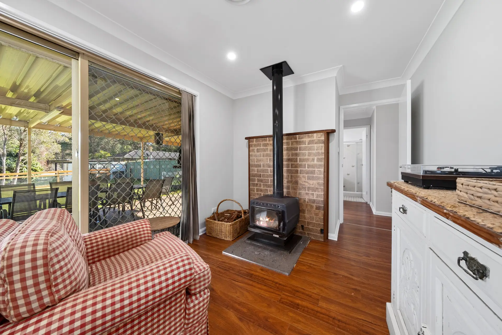 1839 Barkers Lodge Road, Oakdale Sold by Cutcliffe Properties - image 1