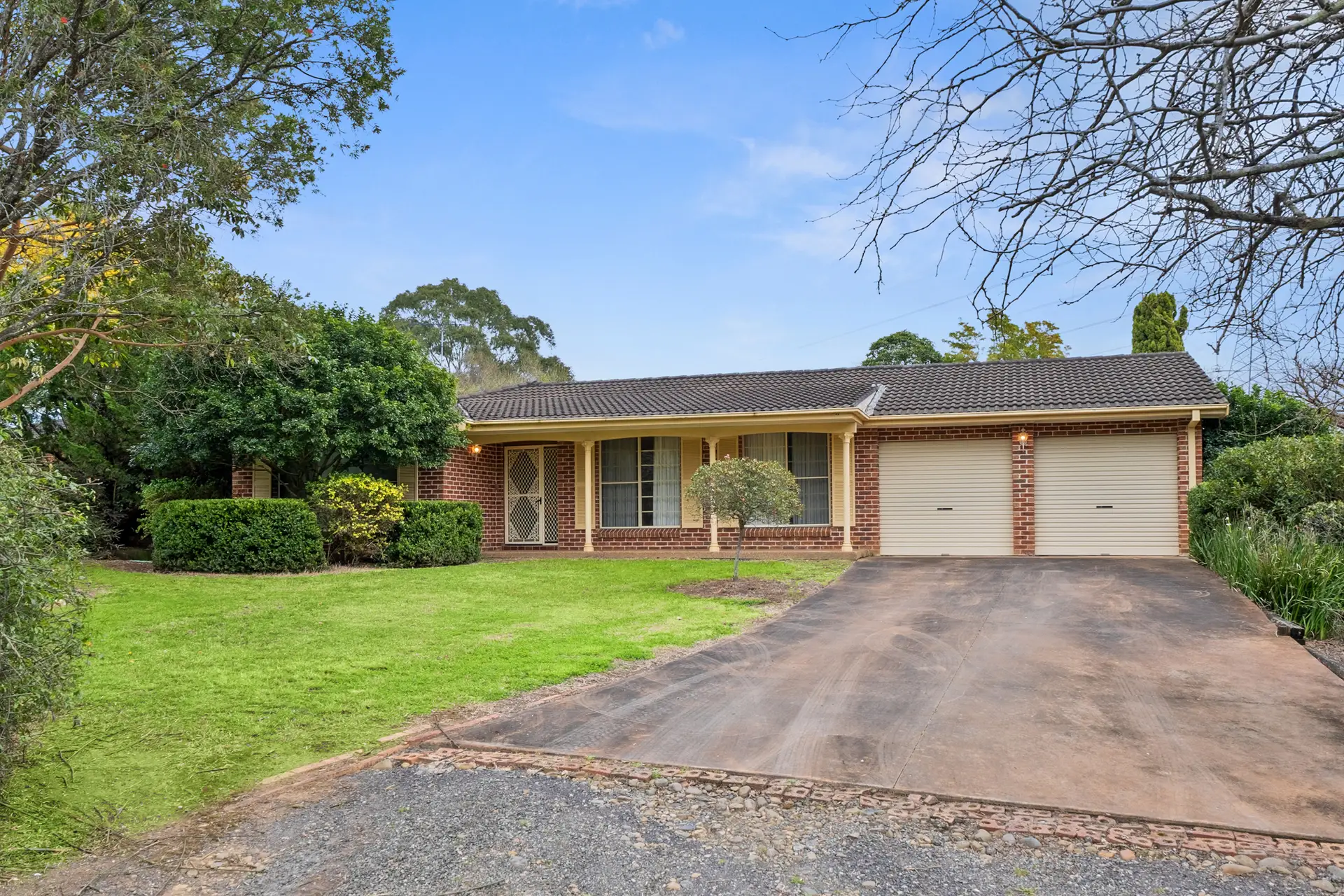 158 Boundary Road, Oakville Sold by Cutcliffe Properties - image 1