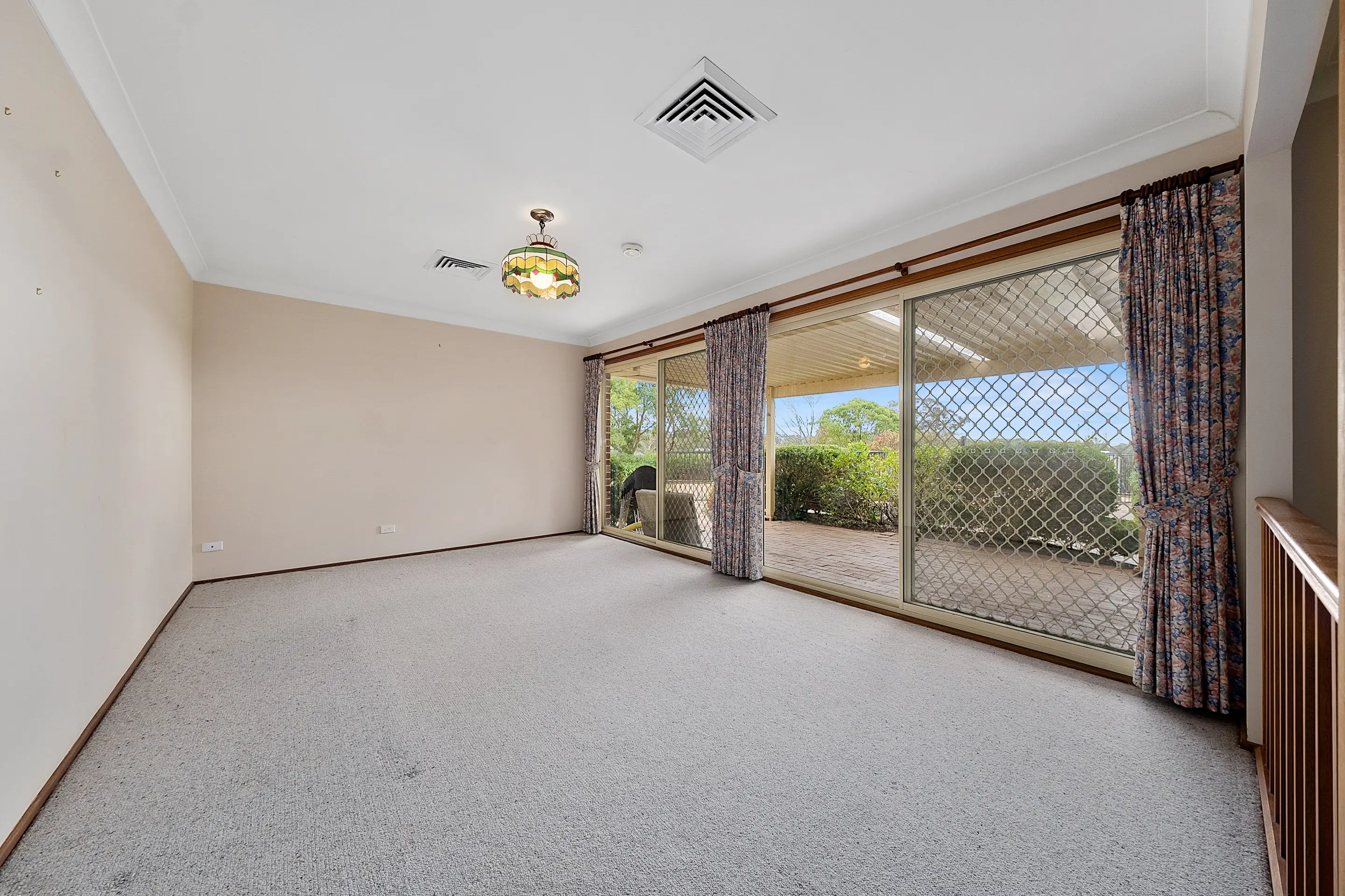 158 Boundary Road, Oakville Sold by Cutcliffe Properties - image 8