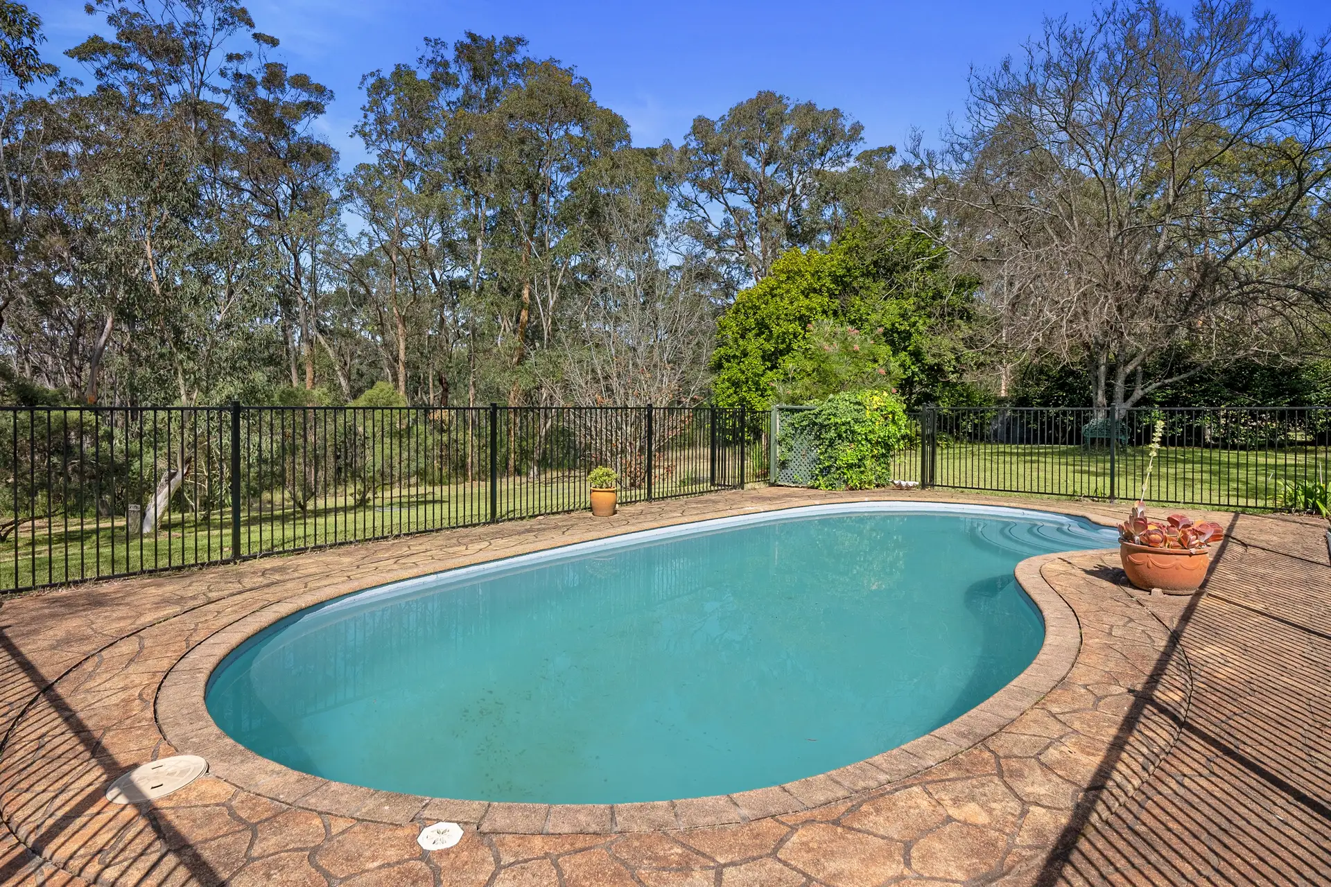93 Mahons Creek Road, Yarramundi Sold by Cutcliffe Properties - image 1