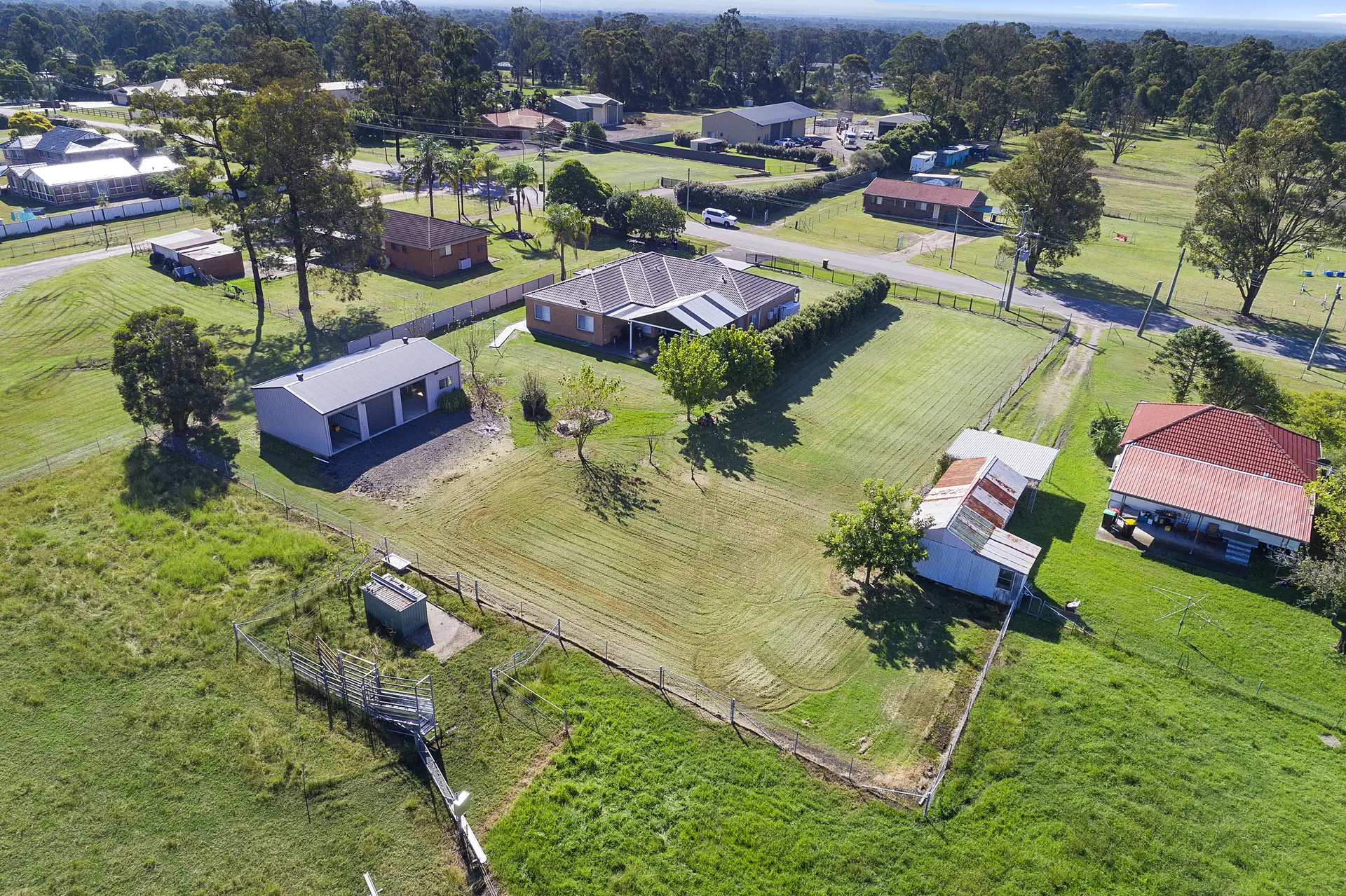 122 Fifth Avenue, Llandilo Sold by Cutcliffe Properties - image 1