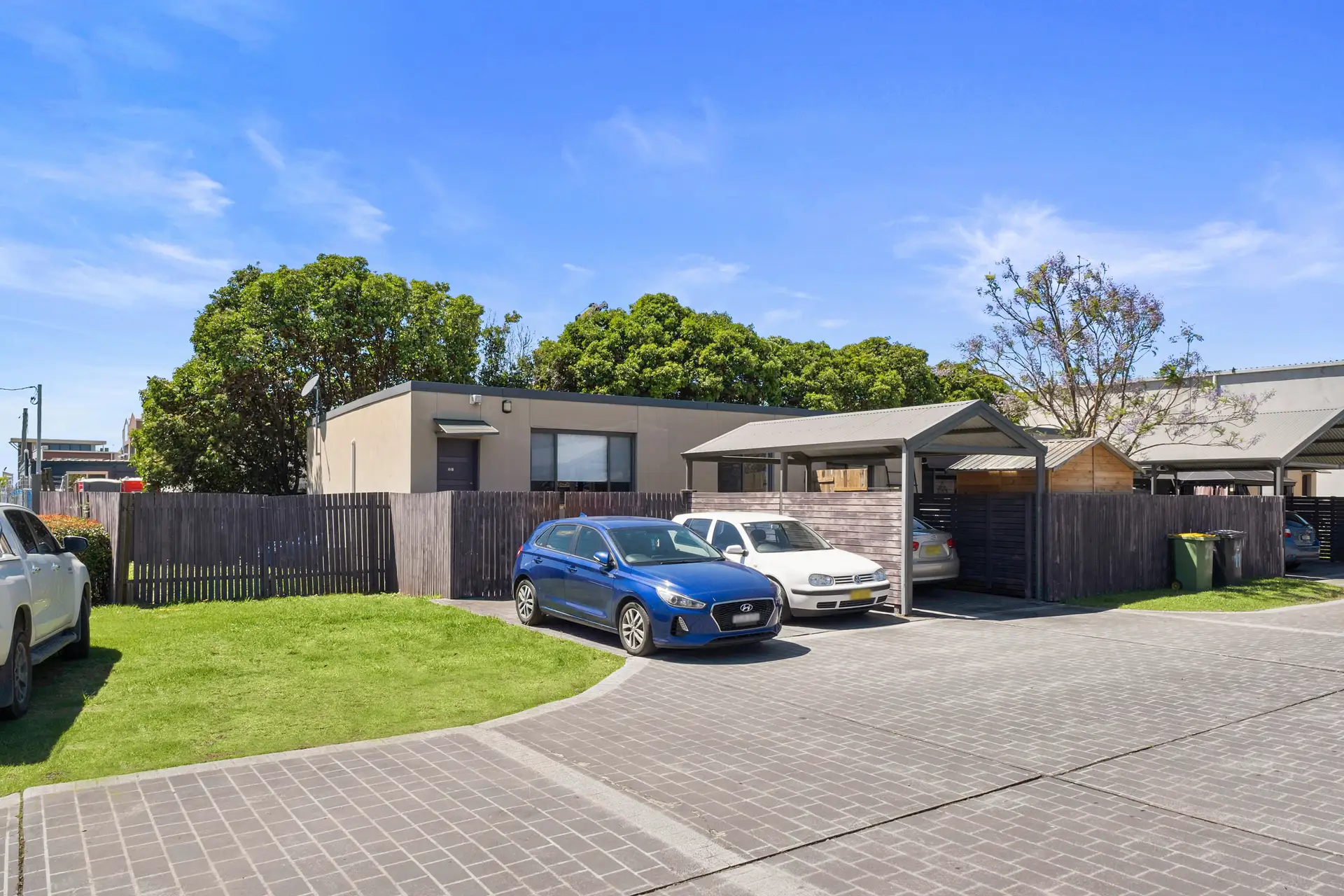 12/28-30 Bowman Street, Richmond Sold by Cutcliffe Properties - image 1