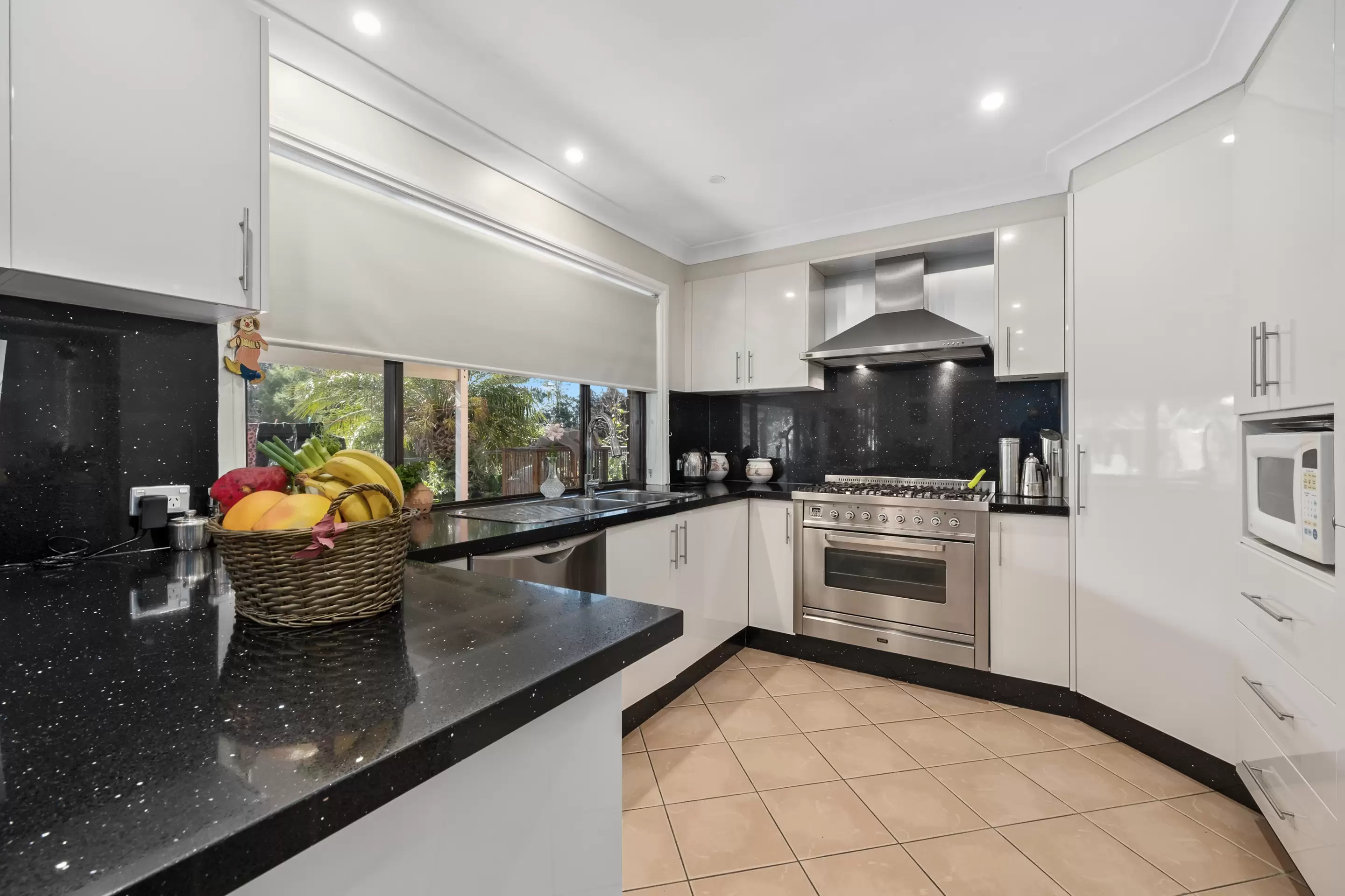 15 Gilligans Road, Dural Sold by Cutcliffe Properties - image 11