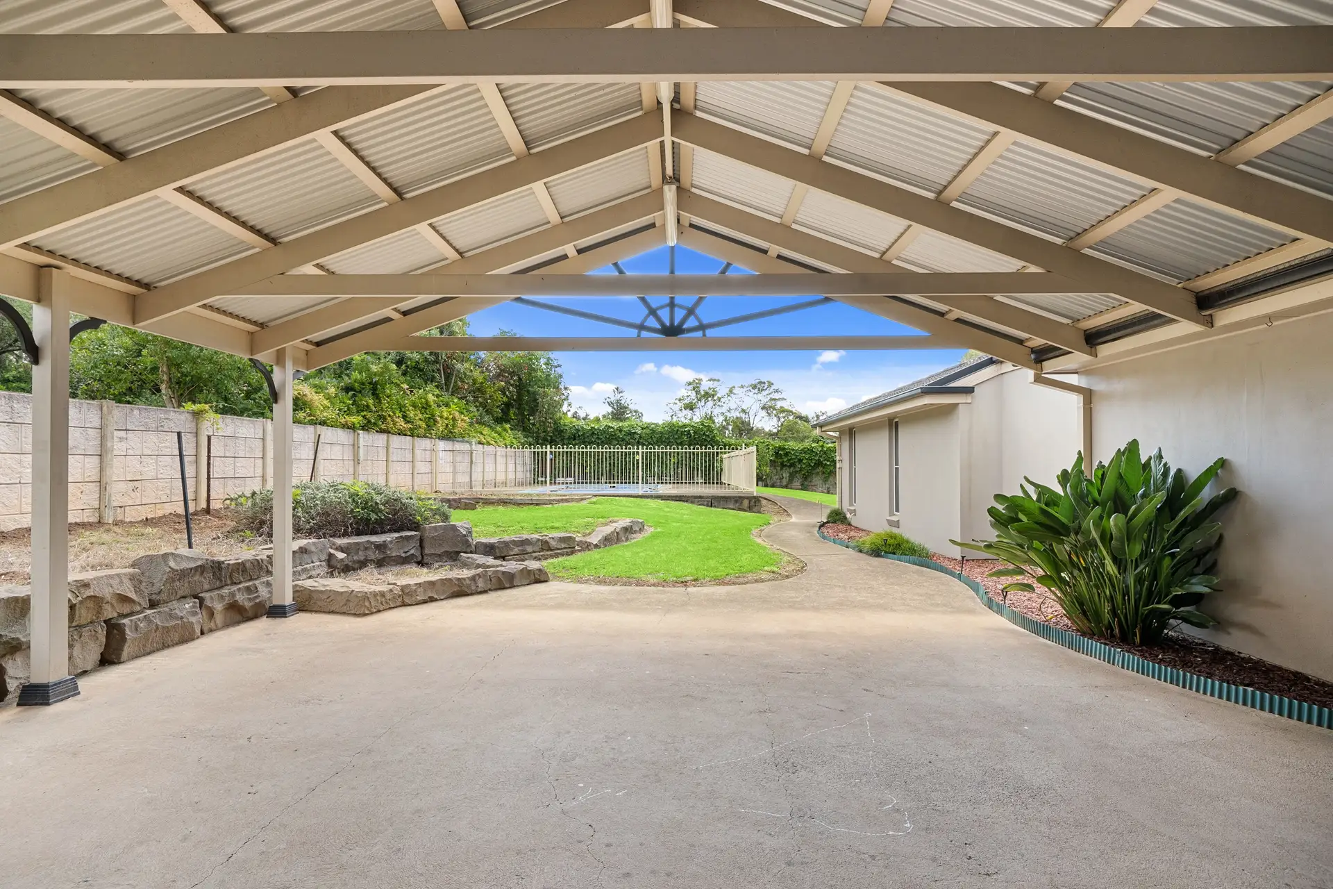 10 Blackwood Road, Vineyard Sold by Cutcliffe Properties - image 1