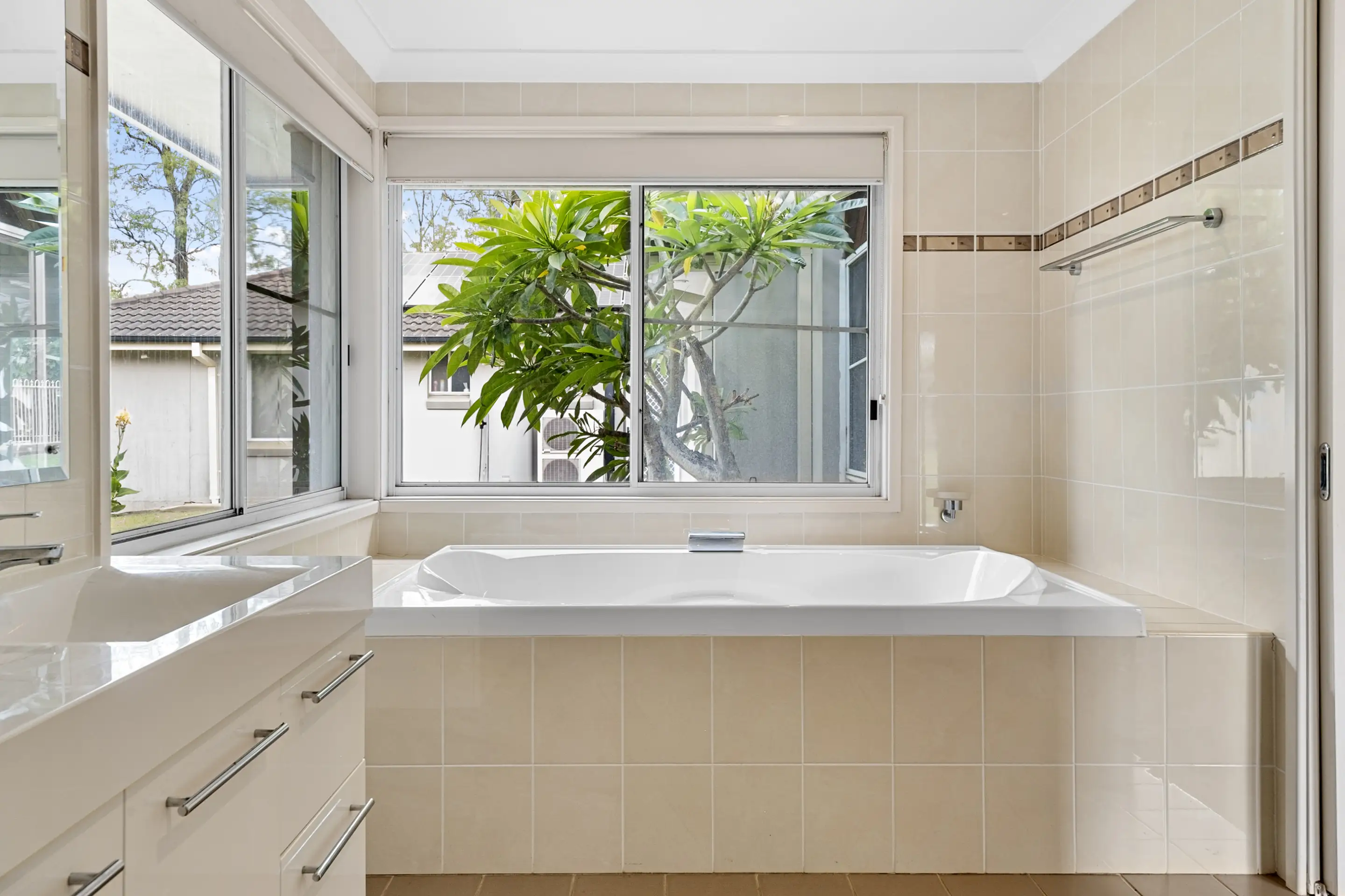 10 Blackwood Road, Vineyard Sold by Cutcliffe Properties - image 9