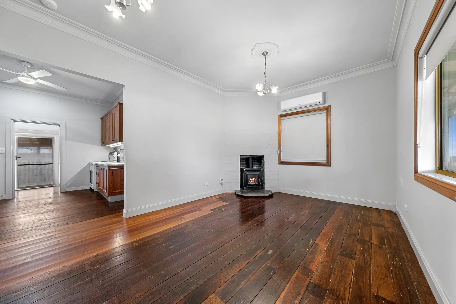 Richmond Leased by Cutcliffe Properties - image 1