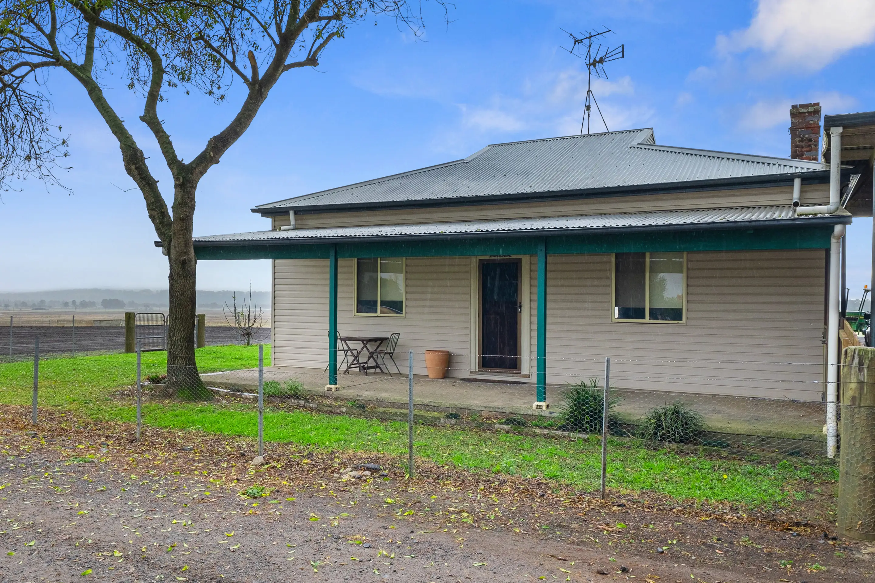 Richmond Leased by Cutcliffe Properties - image 1