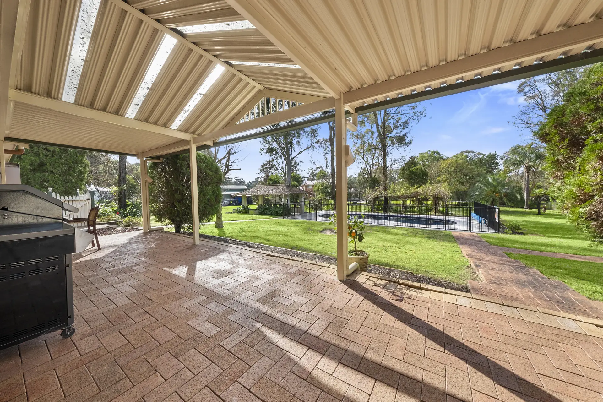 53 Barkly Drive, Windsor Downs Sold by Cutcliffe Properties - image 1