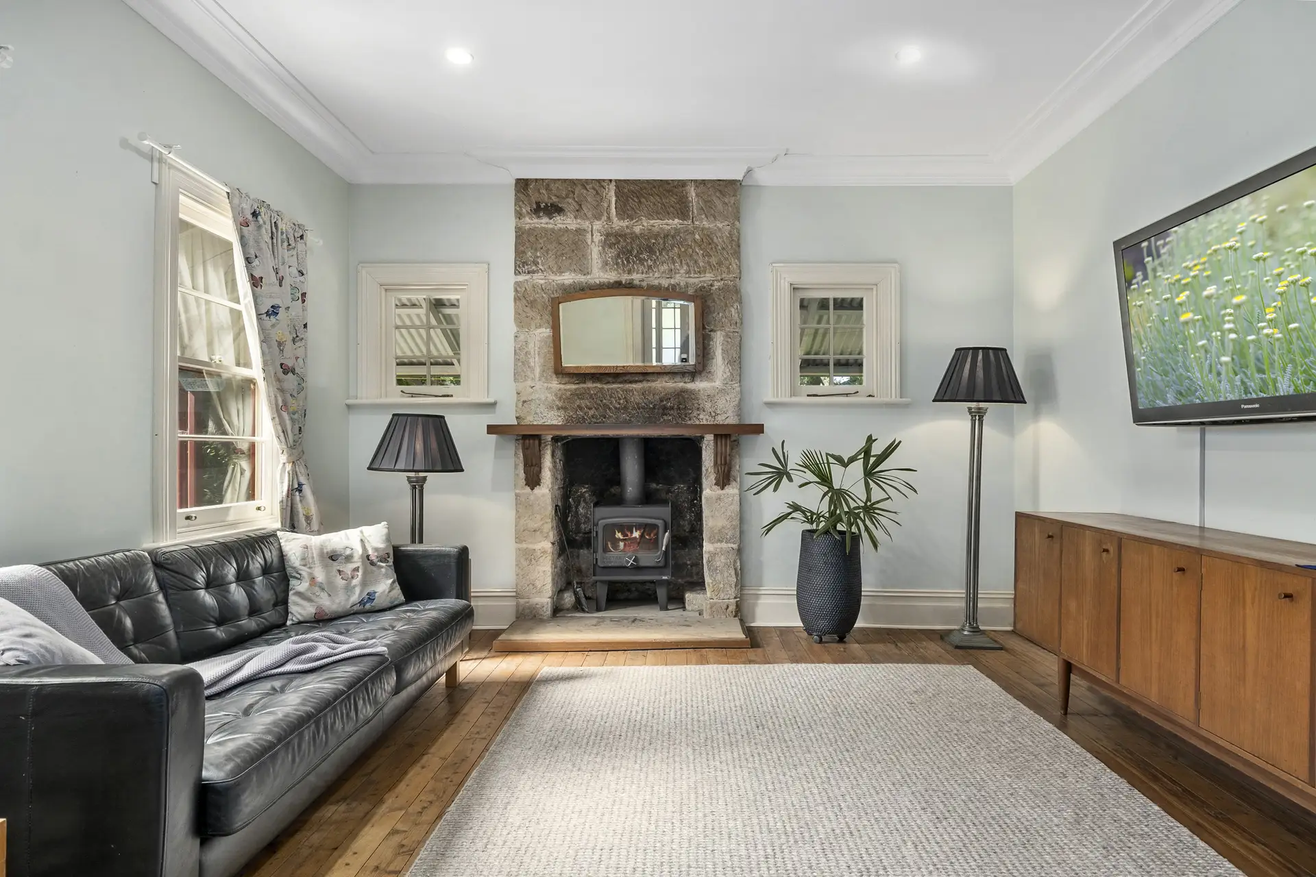 802 Lower Colo Road, Lower Portland Sold by Cutcliffe Properties - image 1
