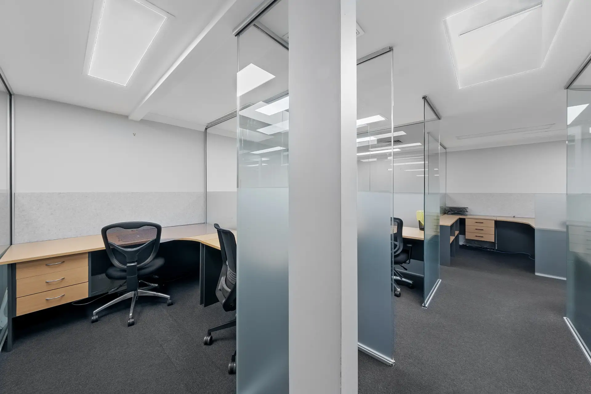 12/2 Garling Road, Kings Park Sold by Cutcliffe Properties - image 1