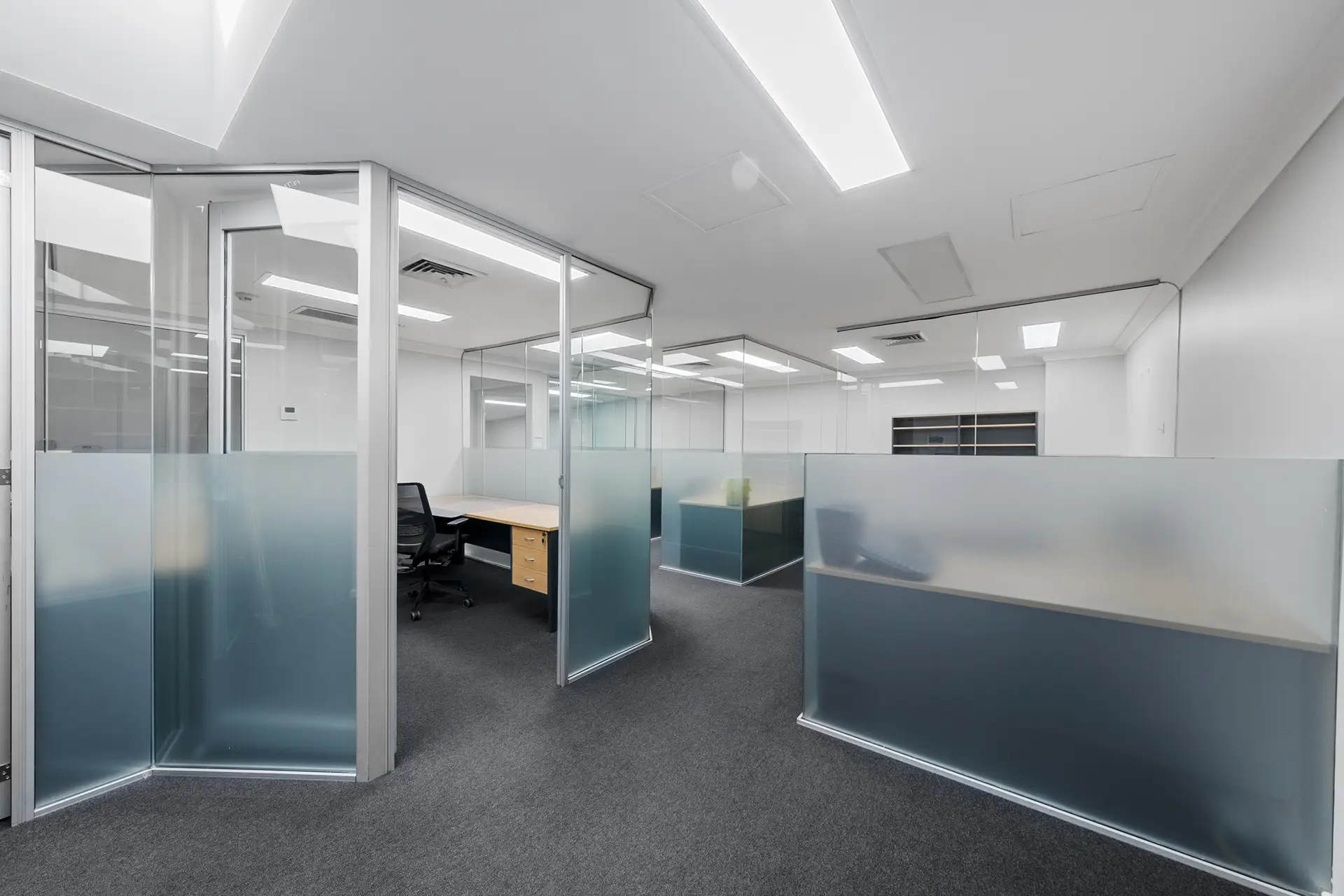 12/2 Garling Road, Kings Park Sold by Cutcliffe Properties - image 1