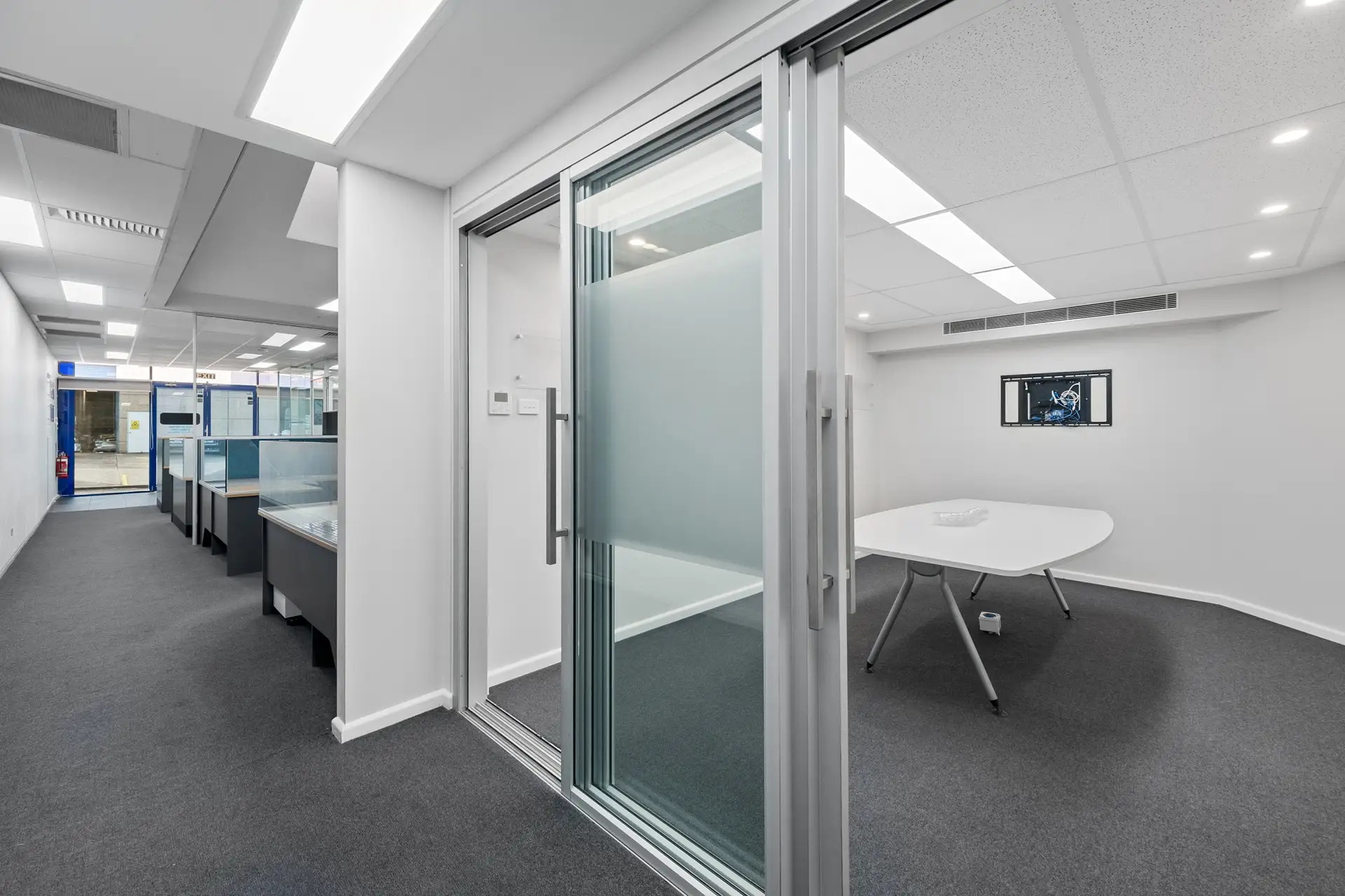12/2 Garling Road, Kings Park Sold by Cutcliffe Properties - image 1