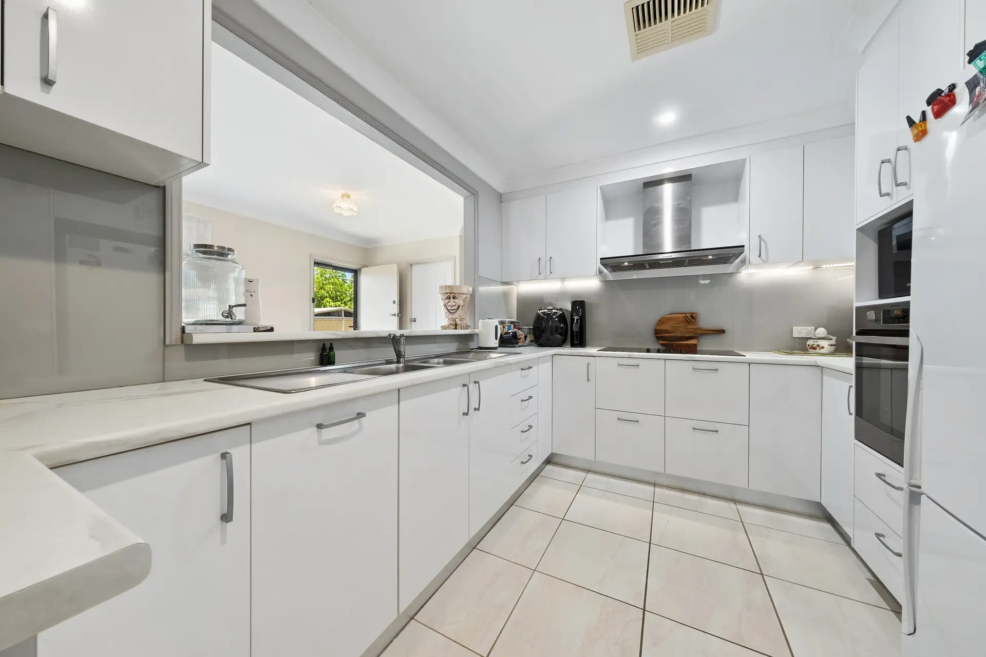 27 Castlereagh Road, Hobartville Sold by Cutcliffe Properties - image 1