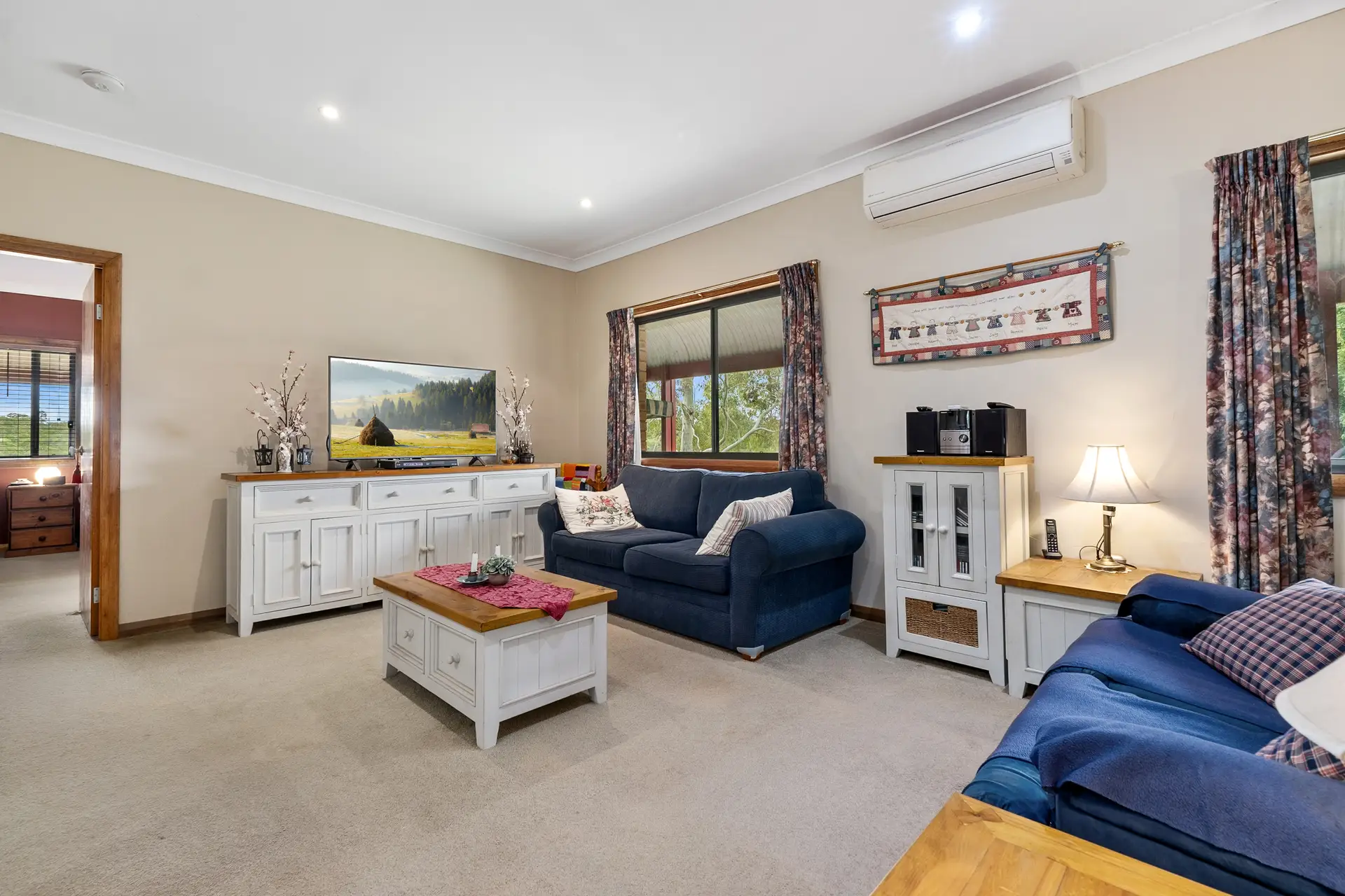 42 Cedar Ridge Road, Kurrajong Sold by Cutcliffe Properties - image 1