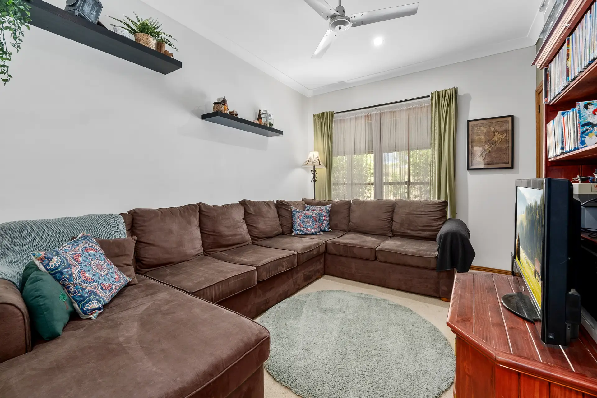 42 Cedar Ridge Road, Kurrajong Sold by Cutcliffe Properties - image 1
