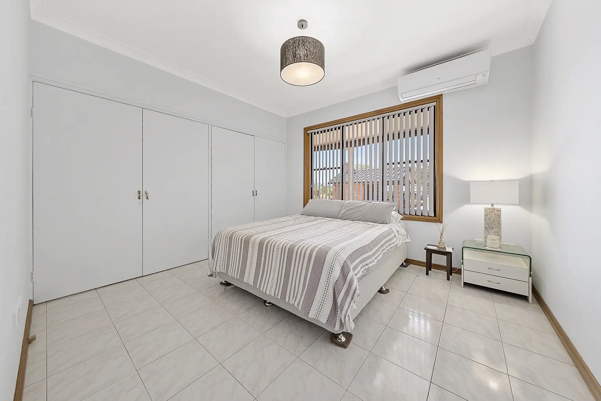 261-267 Hinxman Road, Castlereagh Sold by Cutcliffe Properties - image 1
