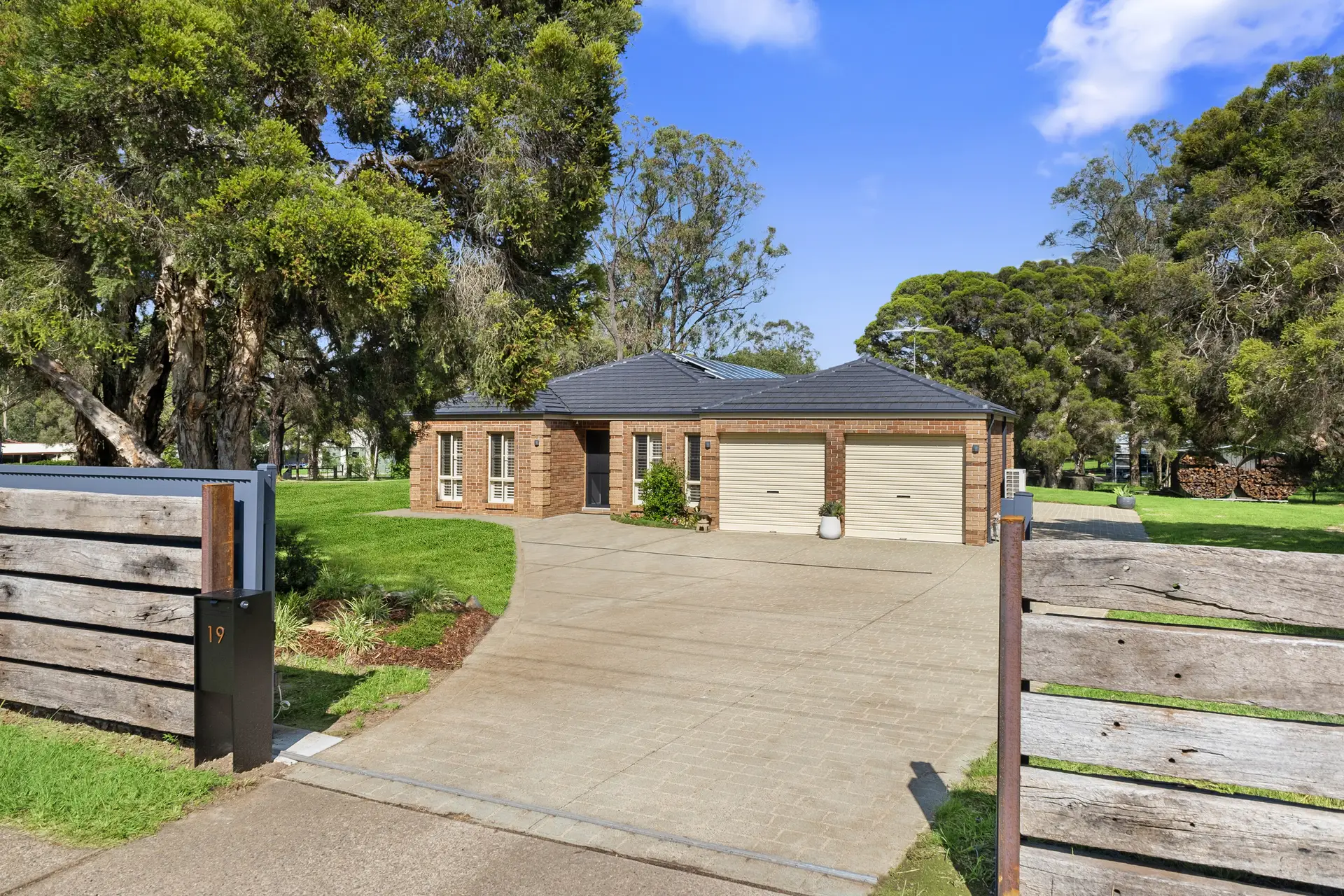 19 Grays Lane, Cranebrook Sold by Cutcliffe Properties - image 1