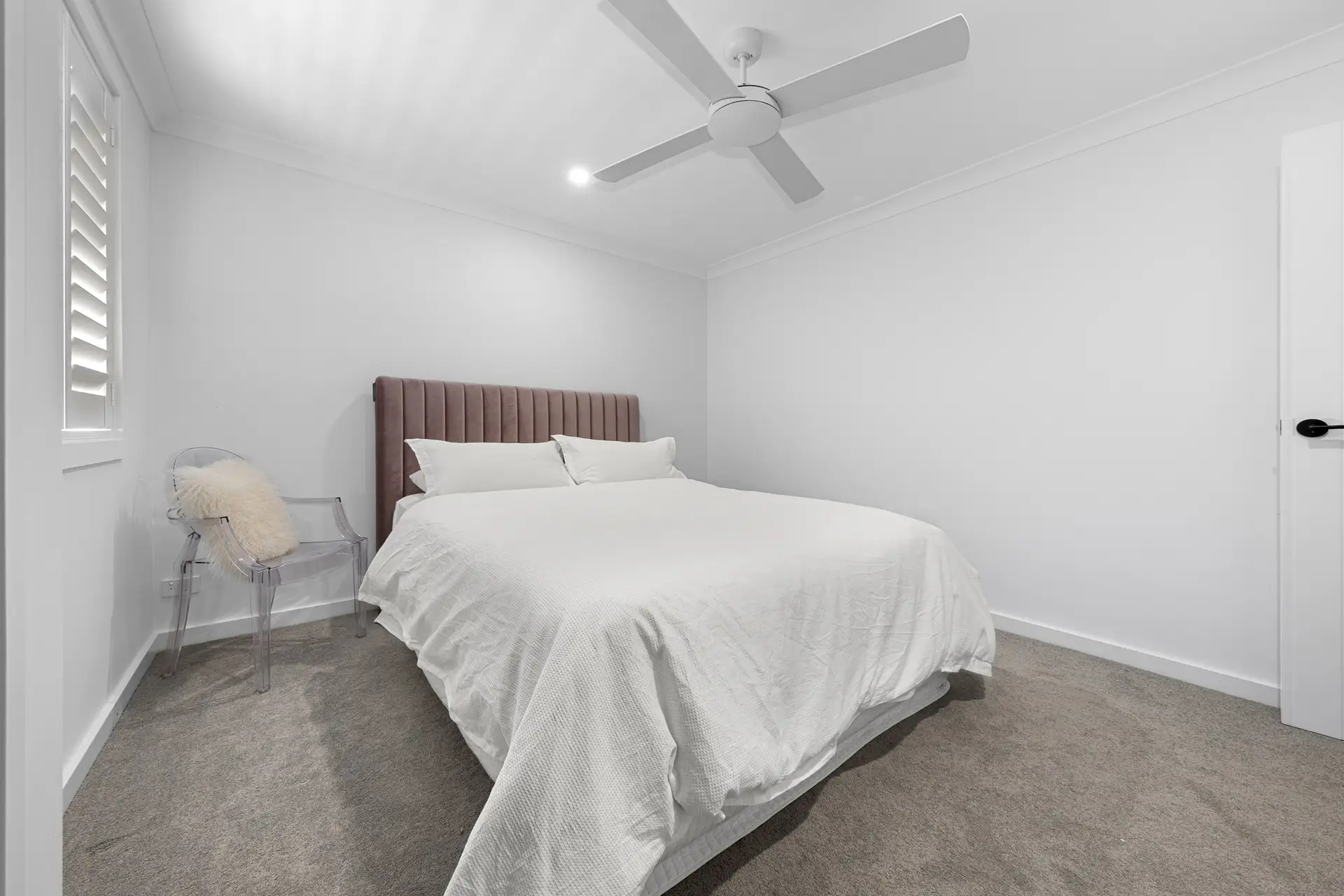 16-22 Jockbet Street, Londonderry Sold by Cutcliffe Properties - image 1