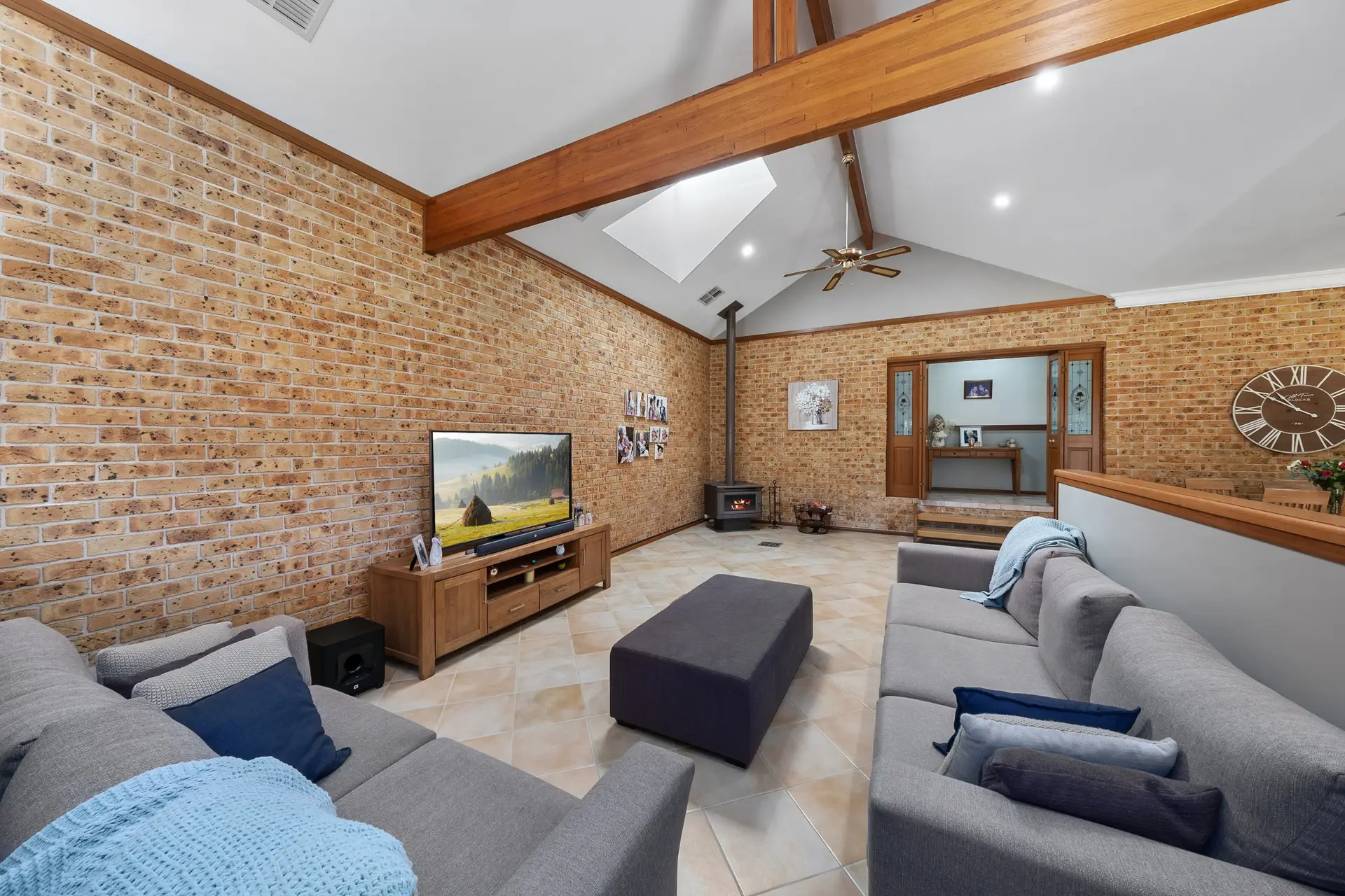 66-68 Davenport Drive, Wallacia Sold by Cutcliffe Properties - image 1