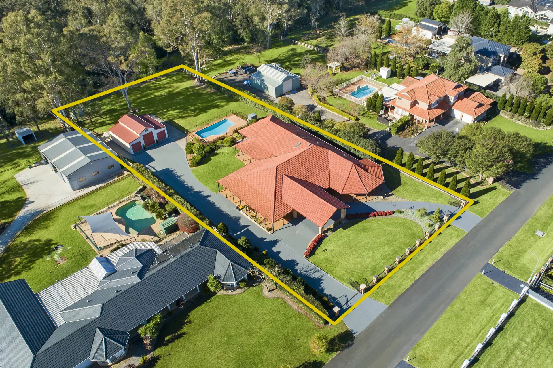 66-68 Davenport Drive, Wallacia Sold by Cutcliffe Properties - image 1