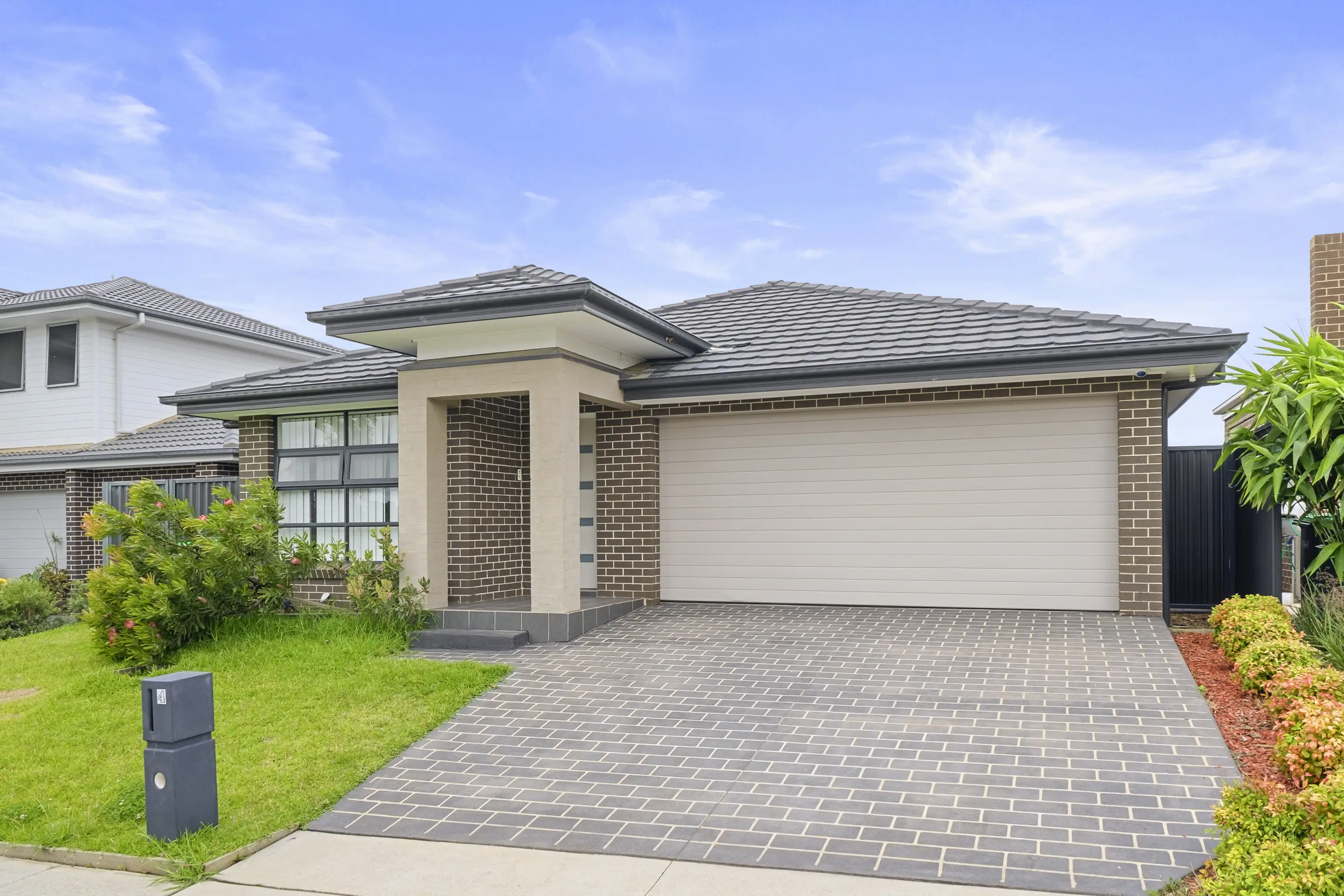 4 Pleasance Street, Box Hill Leased by Cutcliffe Properties - image 1