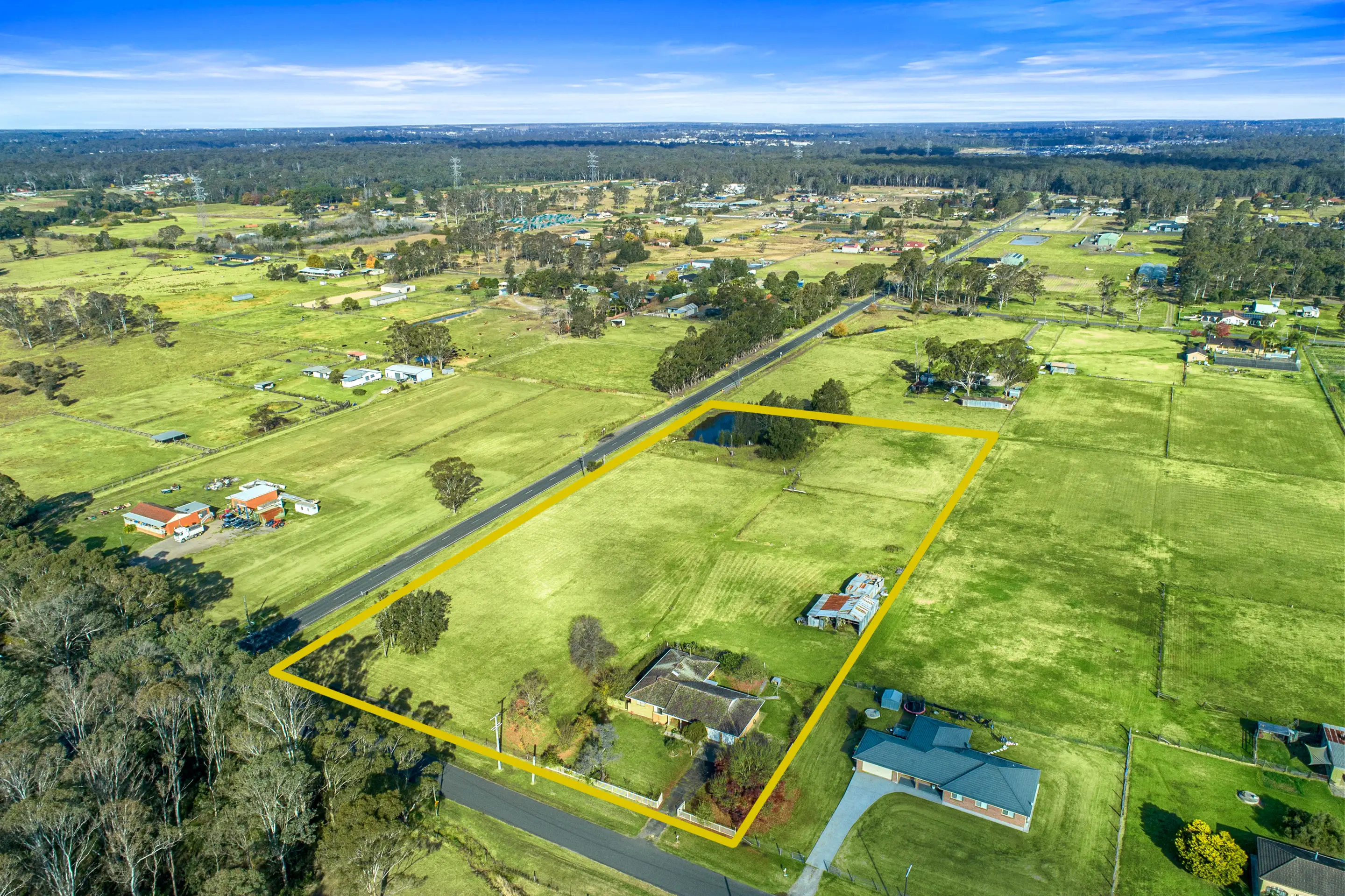 200 & 200A Sixth Avenue, Llandilo Sold by Cutcliffe Properties - image 2