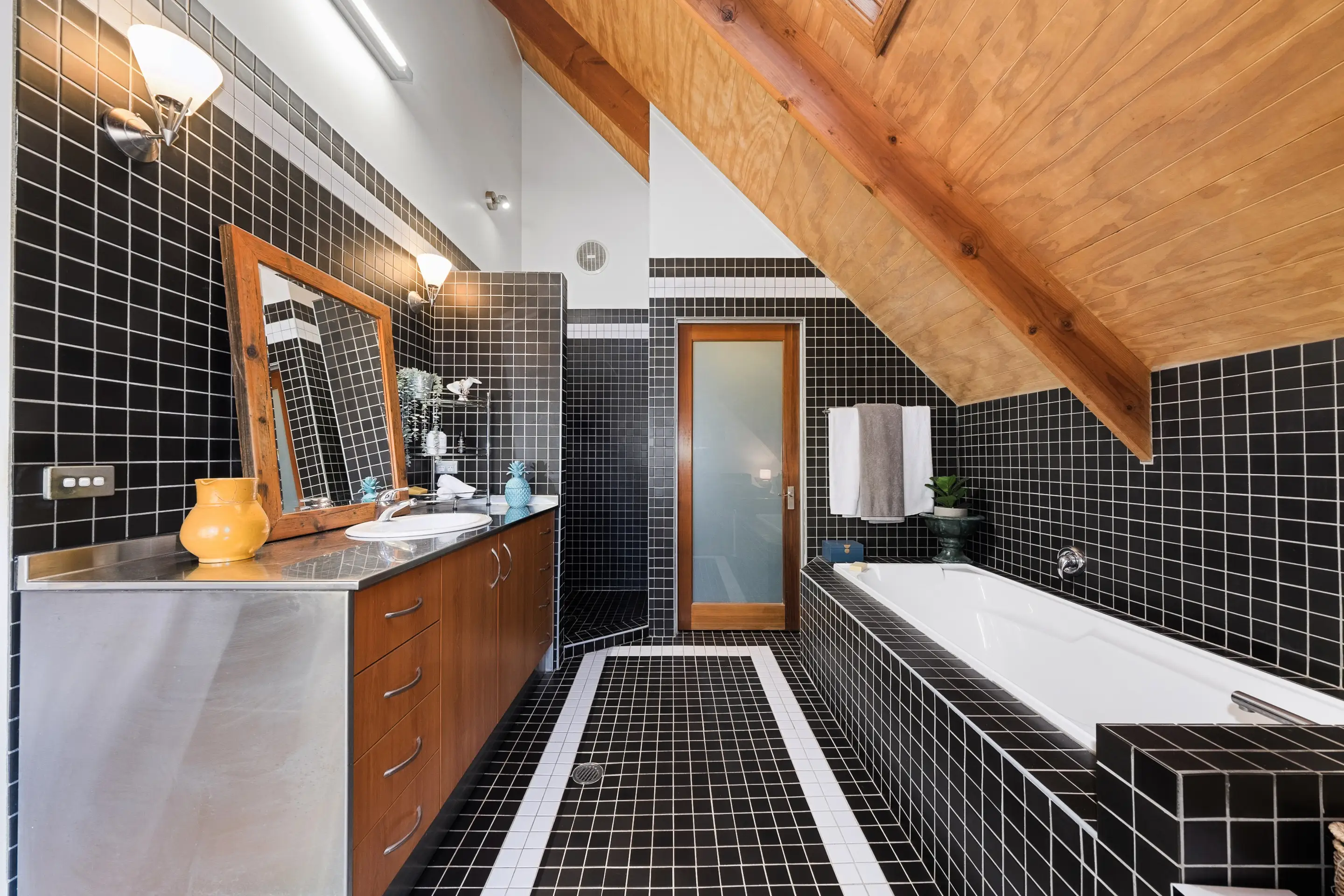 33 Bean Lane, Mountain Lagoon Sold by Cutcliffe Properties - image 16