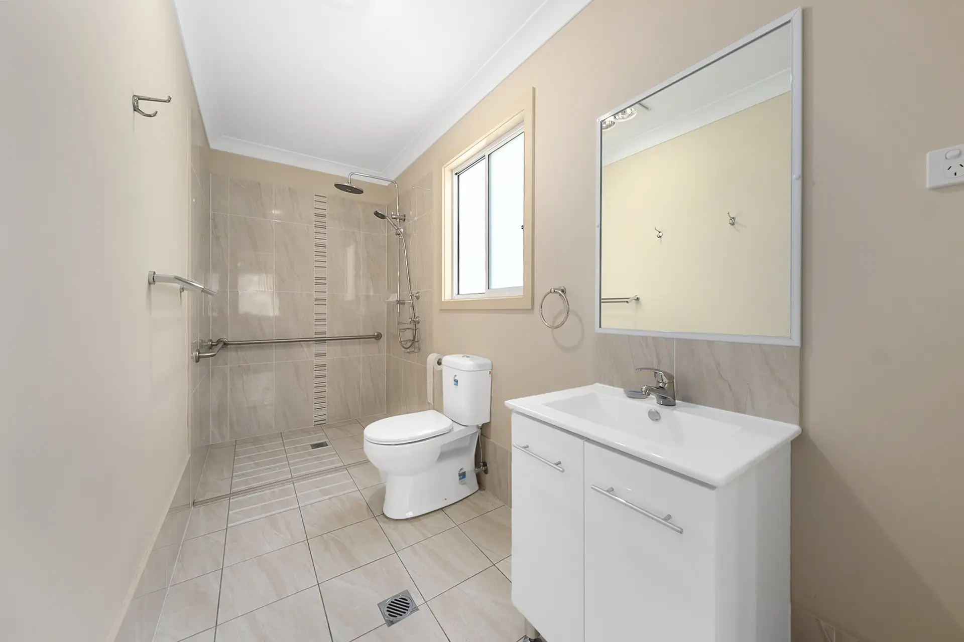 66 Oakville Road, Oakville Sold by Cutcliffe Properties - image 1