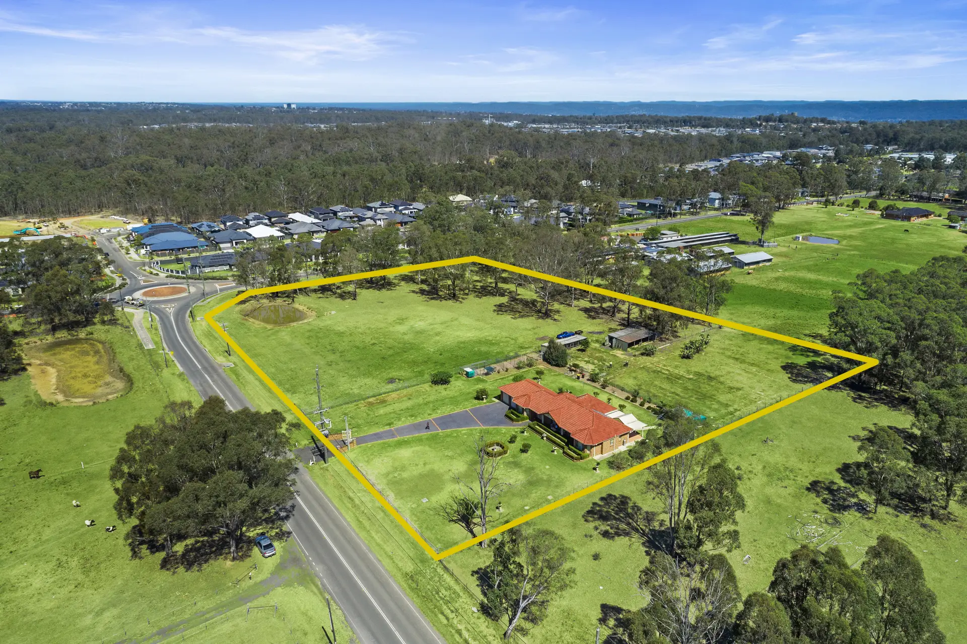 132-142 Third Avenue, Llandilo Sold by Cutcliffe Properties - image 1