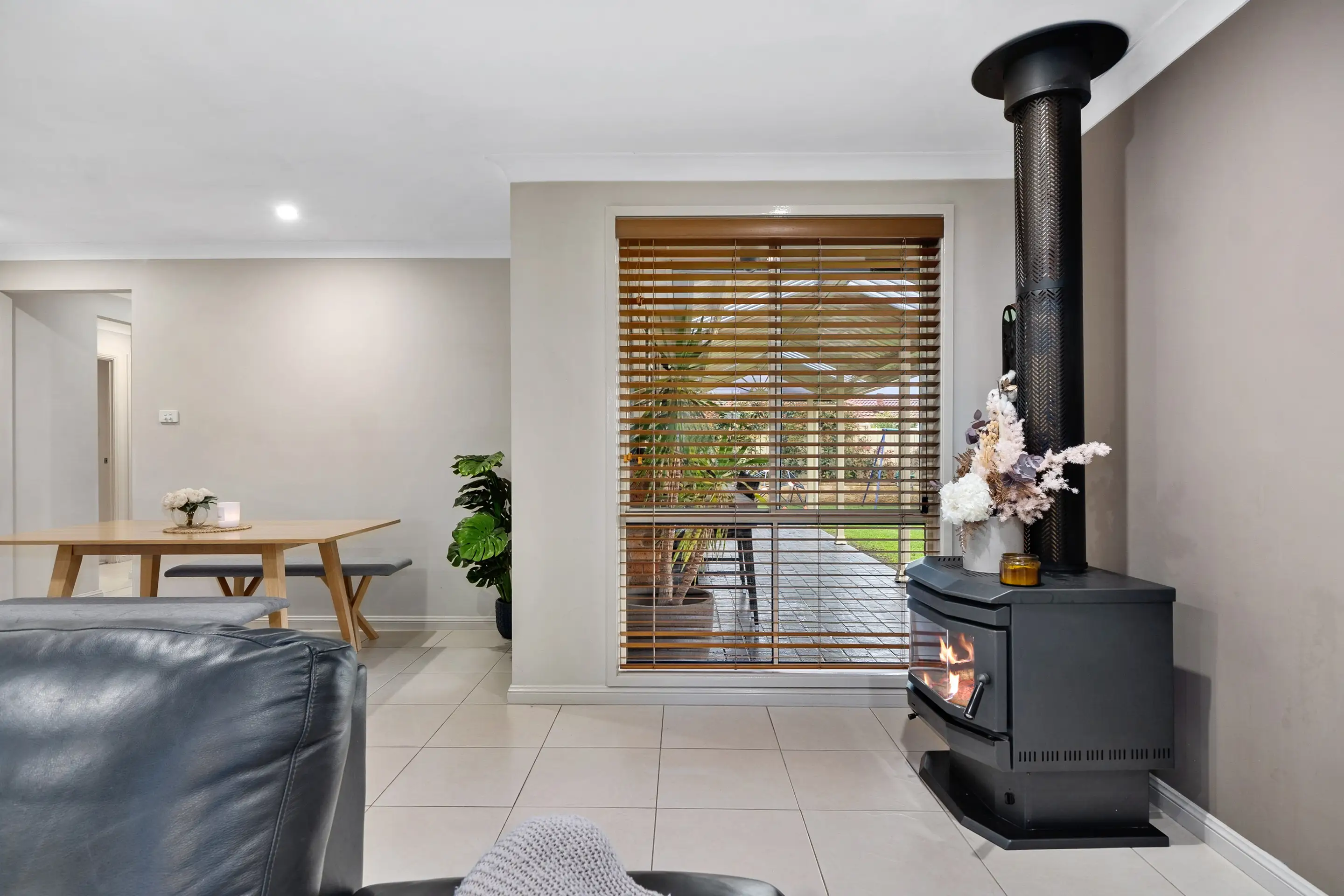 6 Ealing Place, Quakers Hill Sold by Cutcliffe Properties - image 7