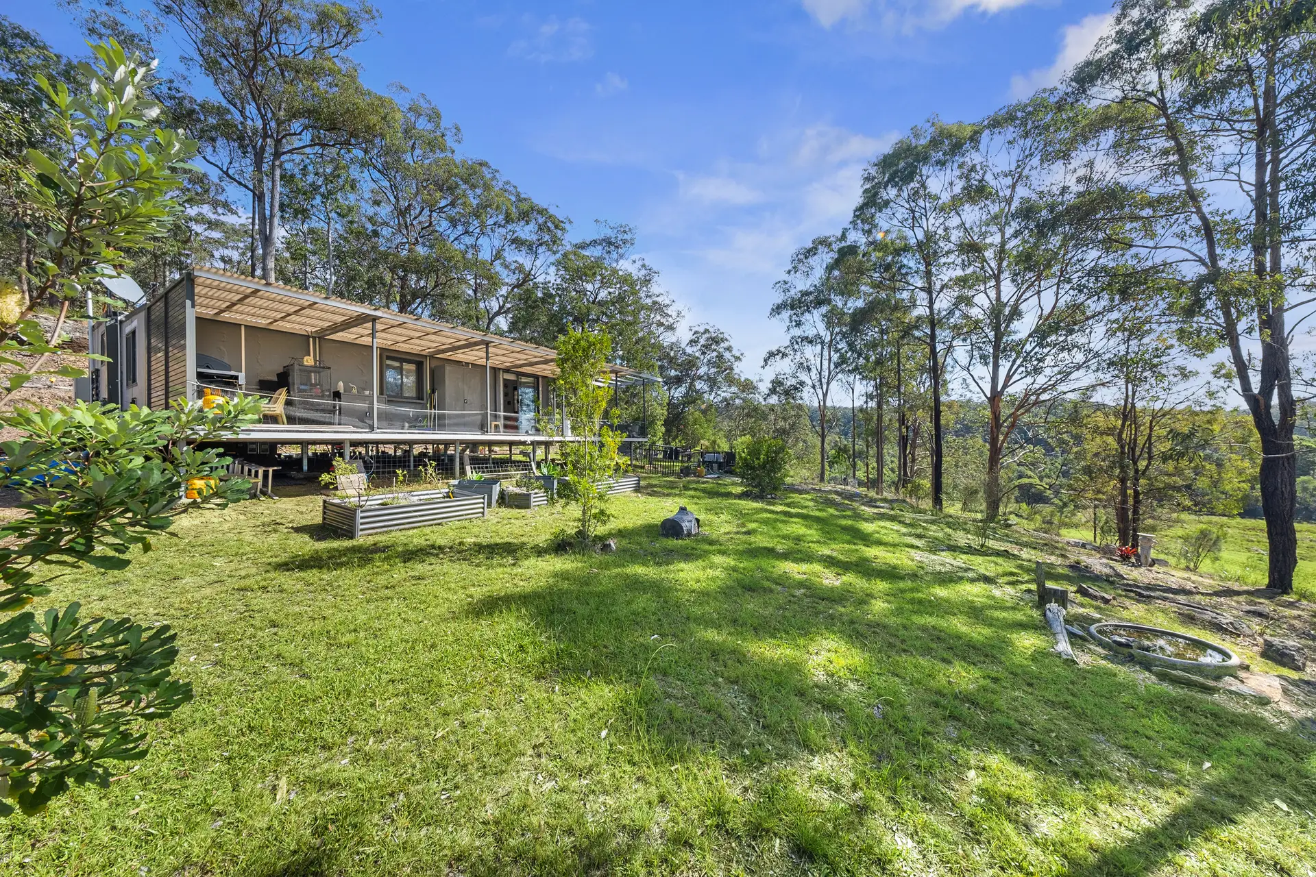 Putty Sold by Cutcliffe Properties - image 1