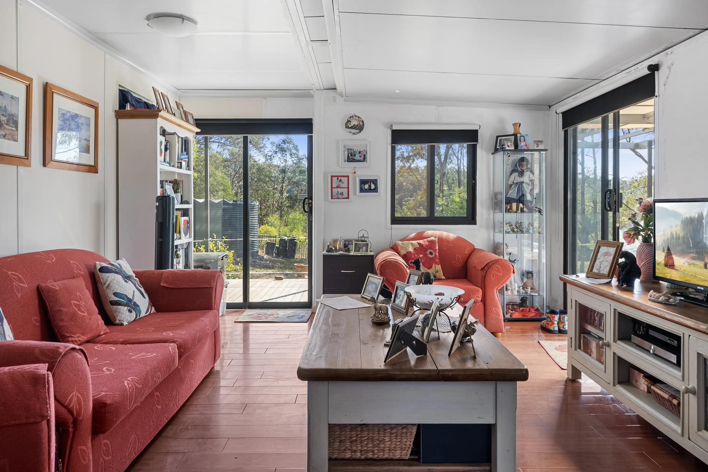 Putty Sold by Cutcliffe Properties - image 9