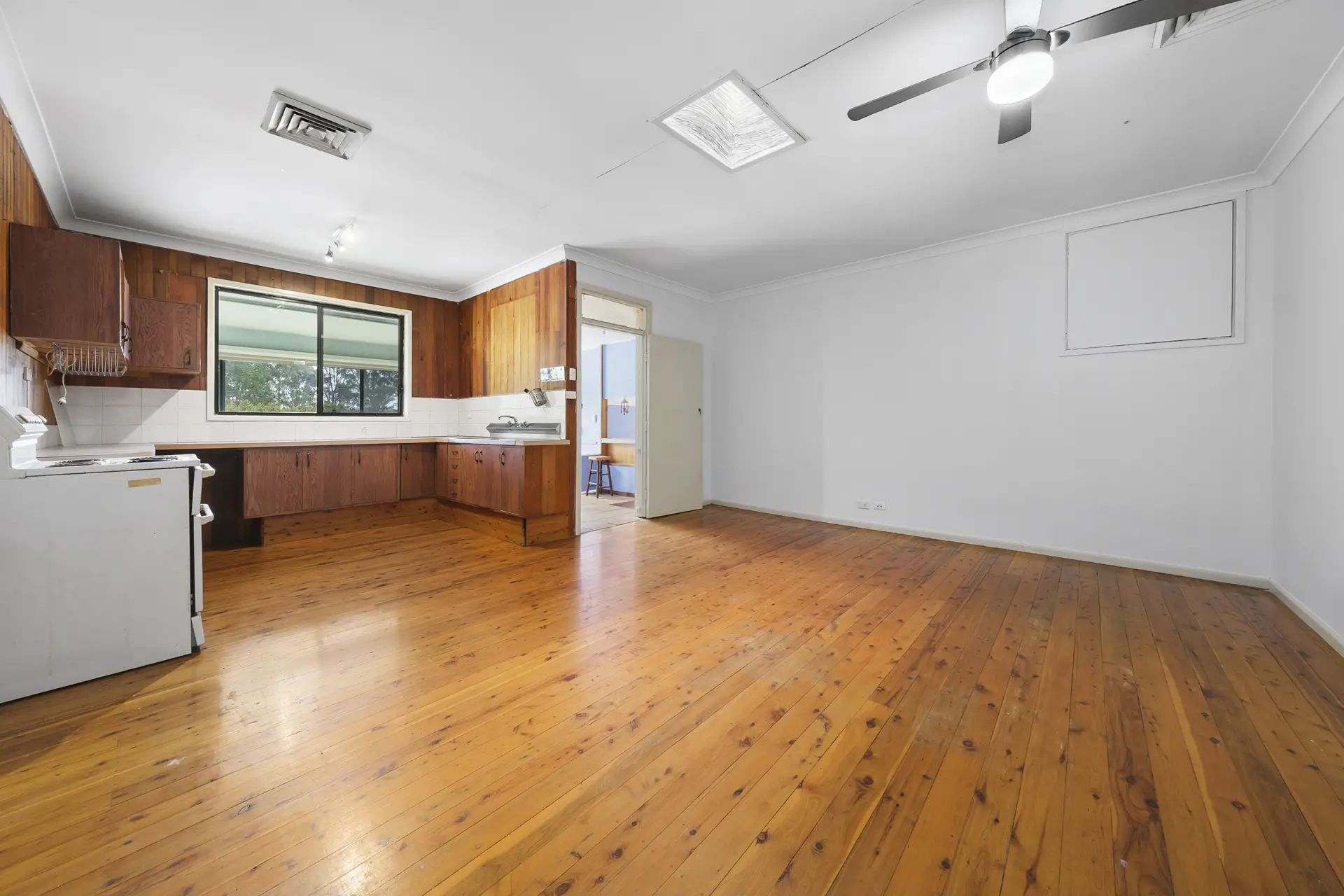 20 Shane Park Road, Shanes Park Sold by Cutcliffe Properties - image 1