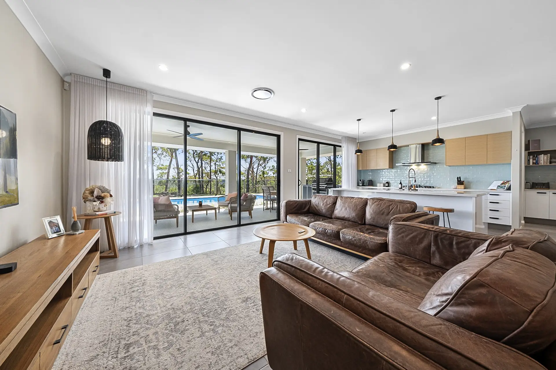 5 Aloha Place, Sackville North Sold by Cutcliffe Properties - image 1