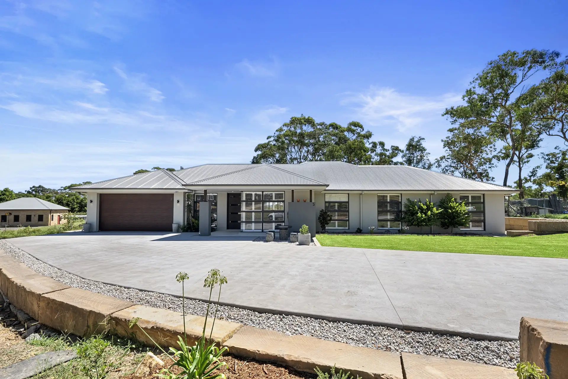 5 Aloha Place, Sackville North Sold by Cutcliffe Properties - image 1