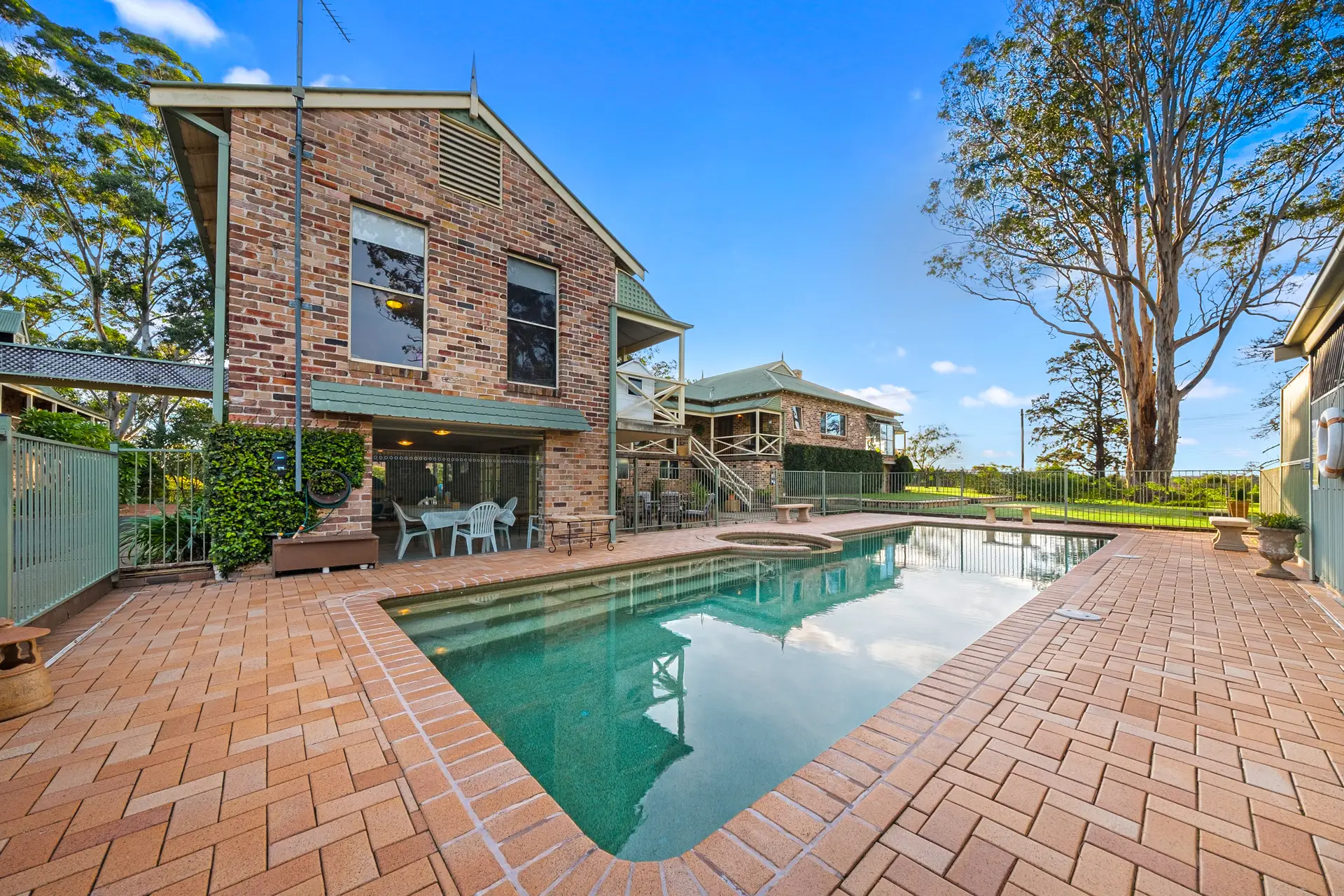 158 Pitt Town Road, McGraths Hill Sold by Cutcliffe Properties - image 1