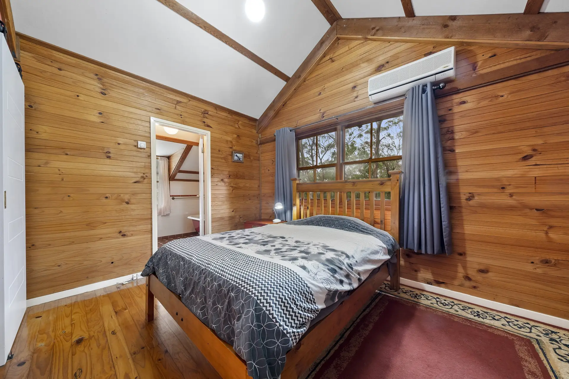 669 West Portland Road, Lower Portland Sold by Cutcliffe Properties - image 1