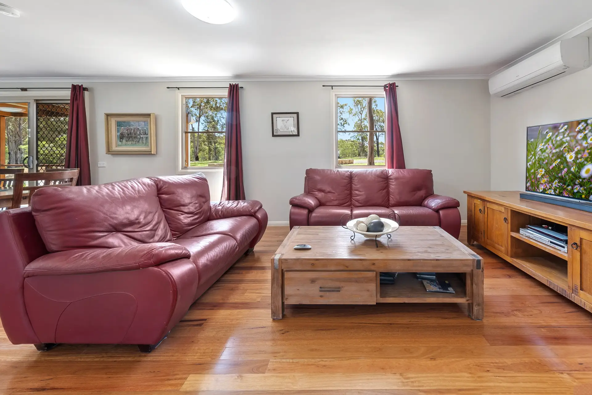 10-43 Mayfair Road, Mulgoa Sold by Cutcliffe Properties - image 1