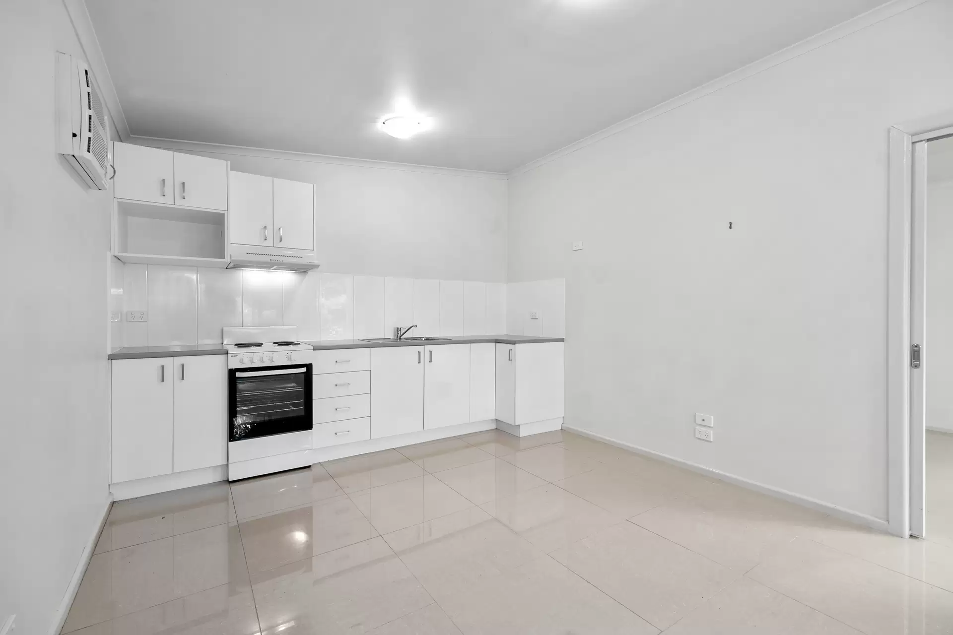 38b Mid Dural Road, Galston Leased by Cutcliffe Properties - image 1