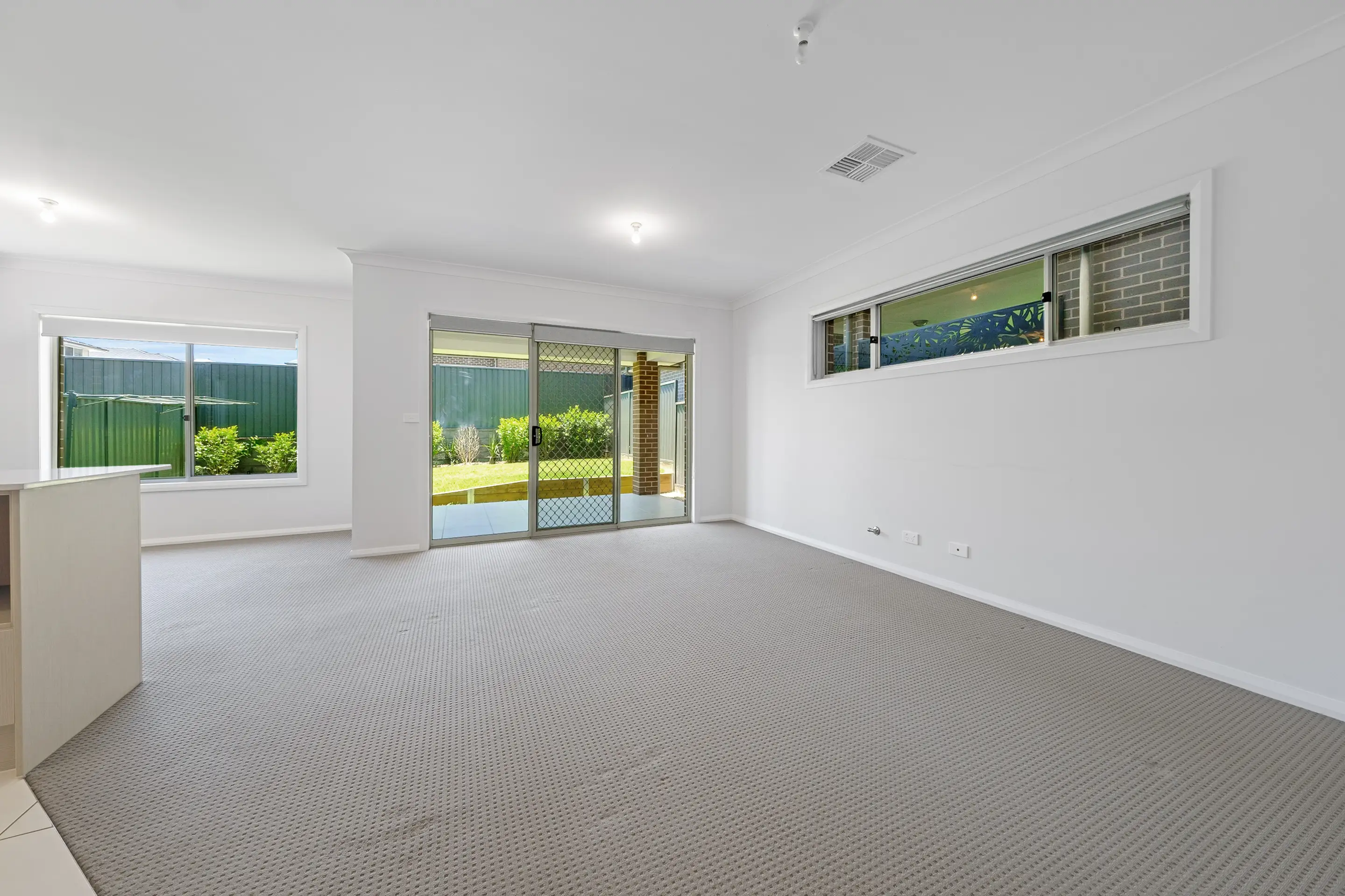 10 Nix Street, Box Hill Leased by Cutcliffe Properties - image 4