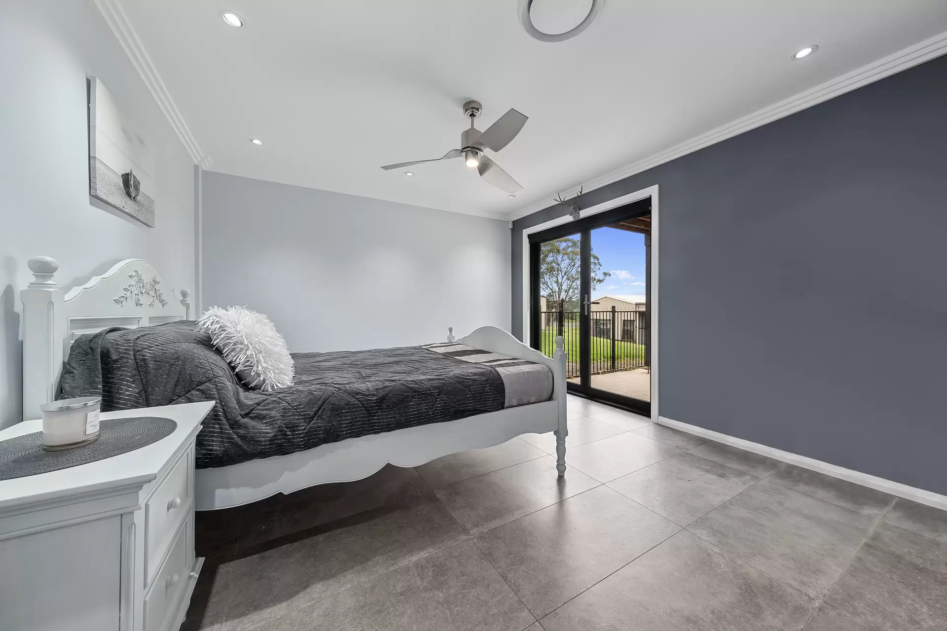 98 Pitt Town Ferry Road, Wilberforce Sold by Cutcliffe Properties - image 1