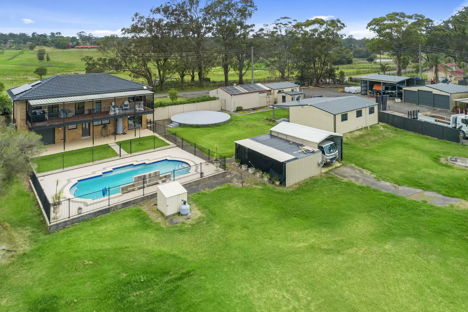 98 Pitt Town Ferry Road, Wilberforce Sold by Cutcliffe Properties - image 1