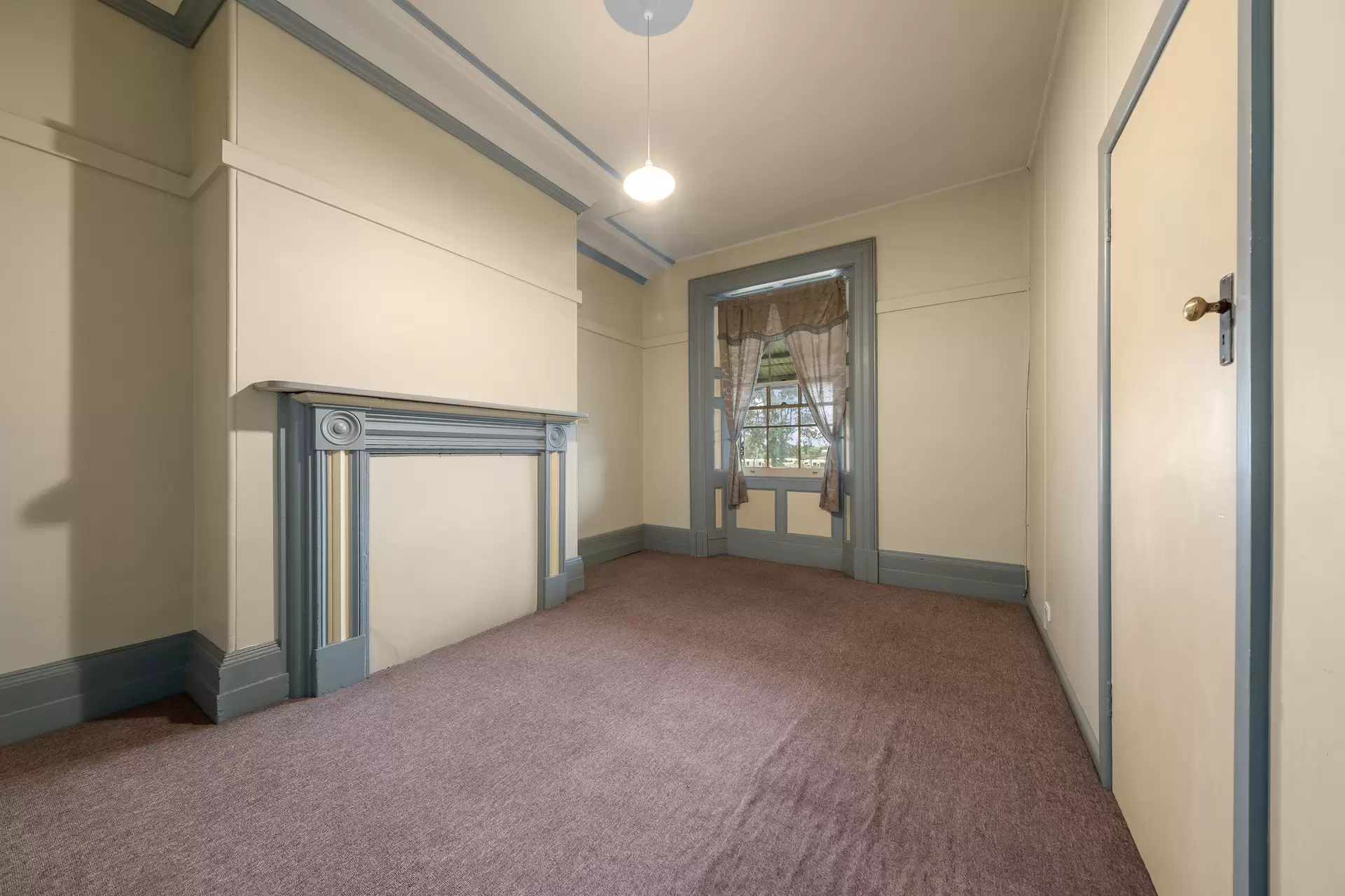 1/147 Windsor Street, Richmond Leased by Cutcliffe Properties - image 1