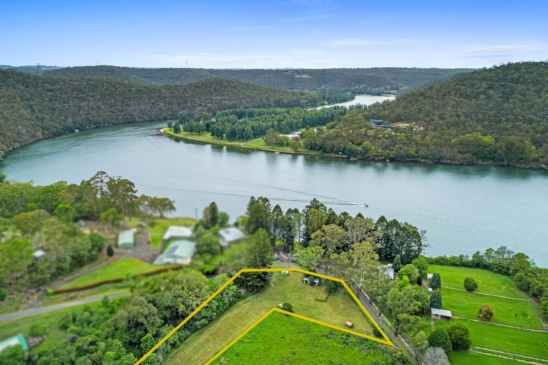 639 Greens Road, Lower Portland Sold by Cutcliffe Properties - image 1