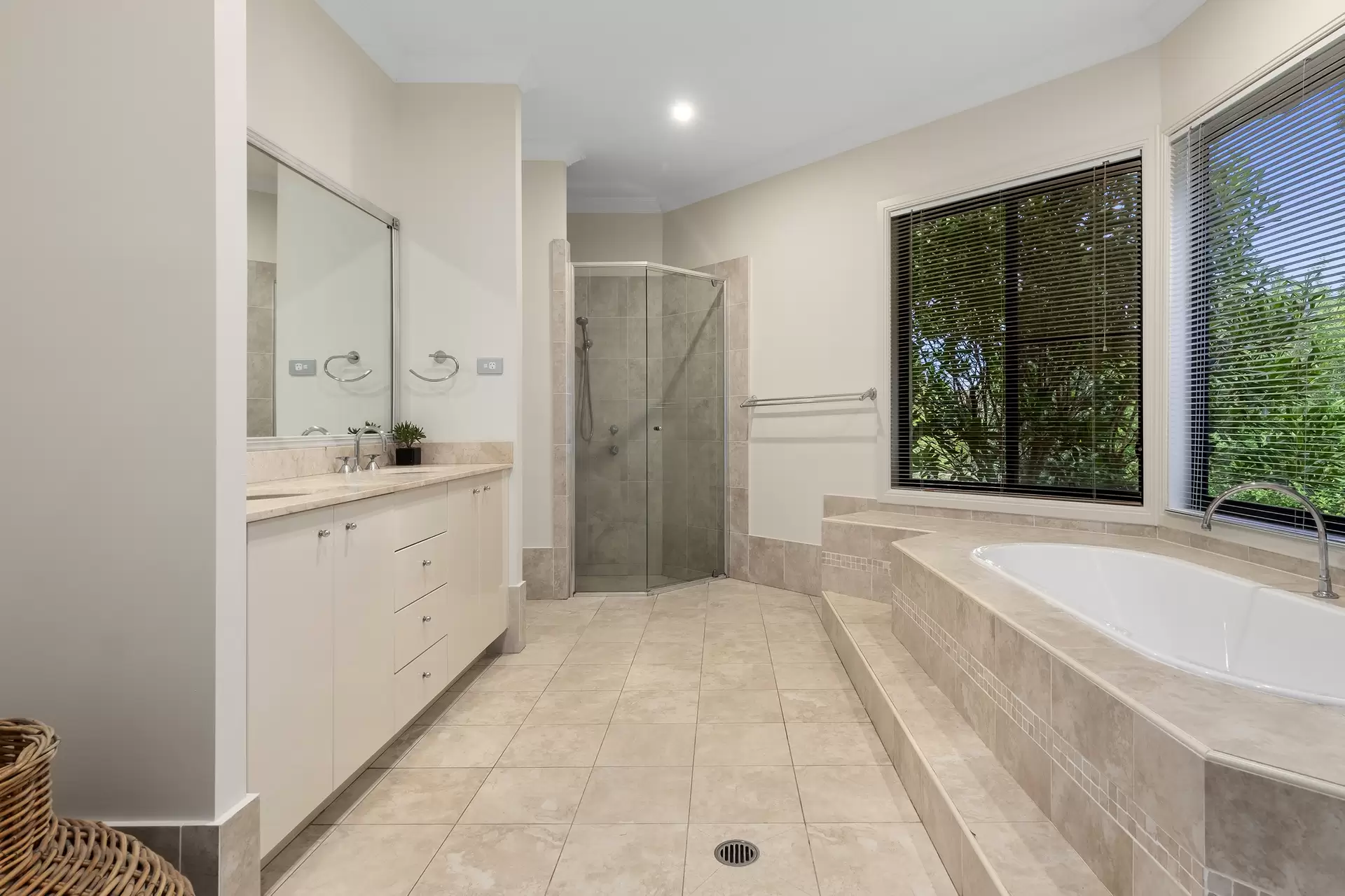 554 Mountain Lagoon Road, Bilpin Sold by Cutcliffe Properties - image 1