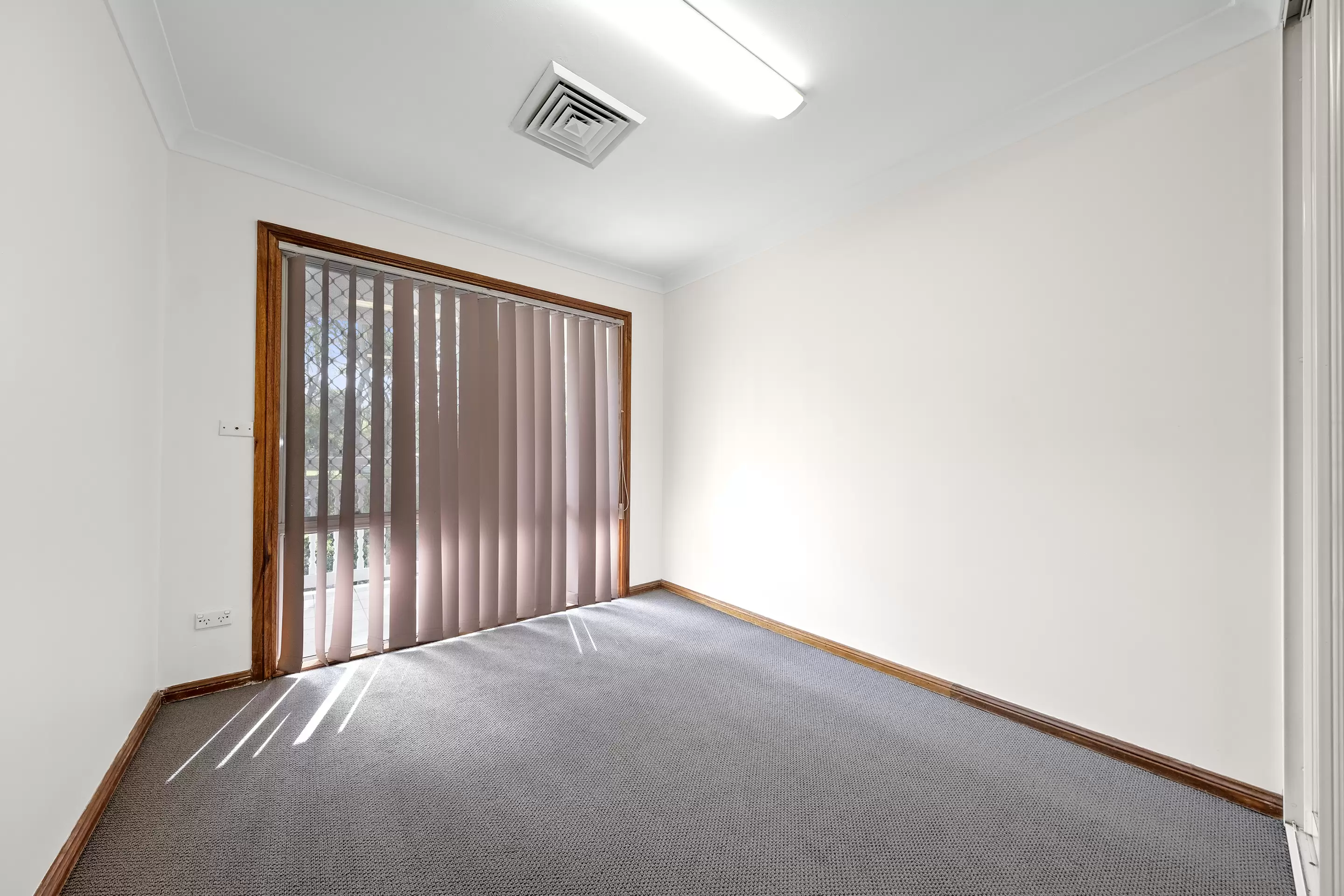 40 Frederick Street, Londonderry Sold by Cutcliffe Properties - image 6