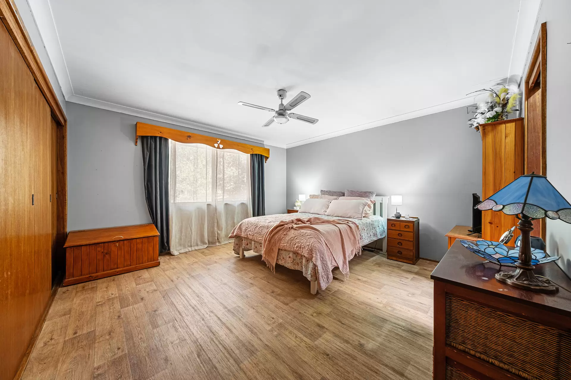 660 Old Pitt Town Road, Oakville For Sale by Cutcliffe Properties - image 1