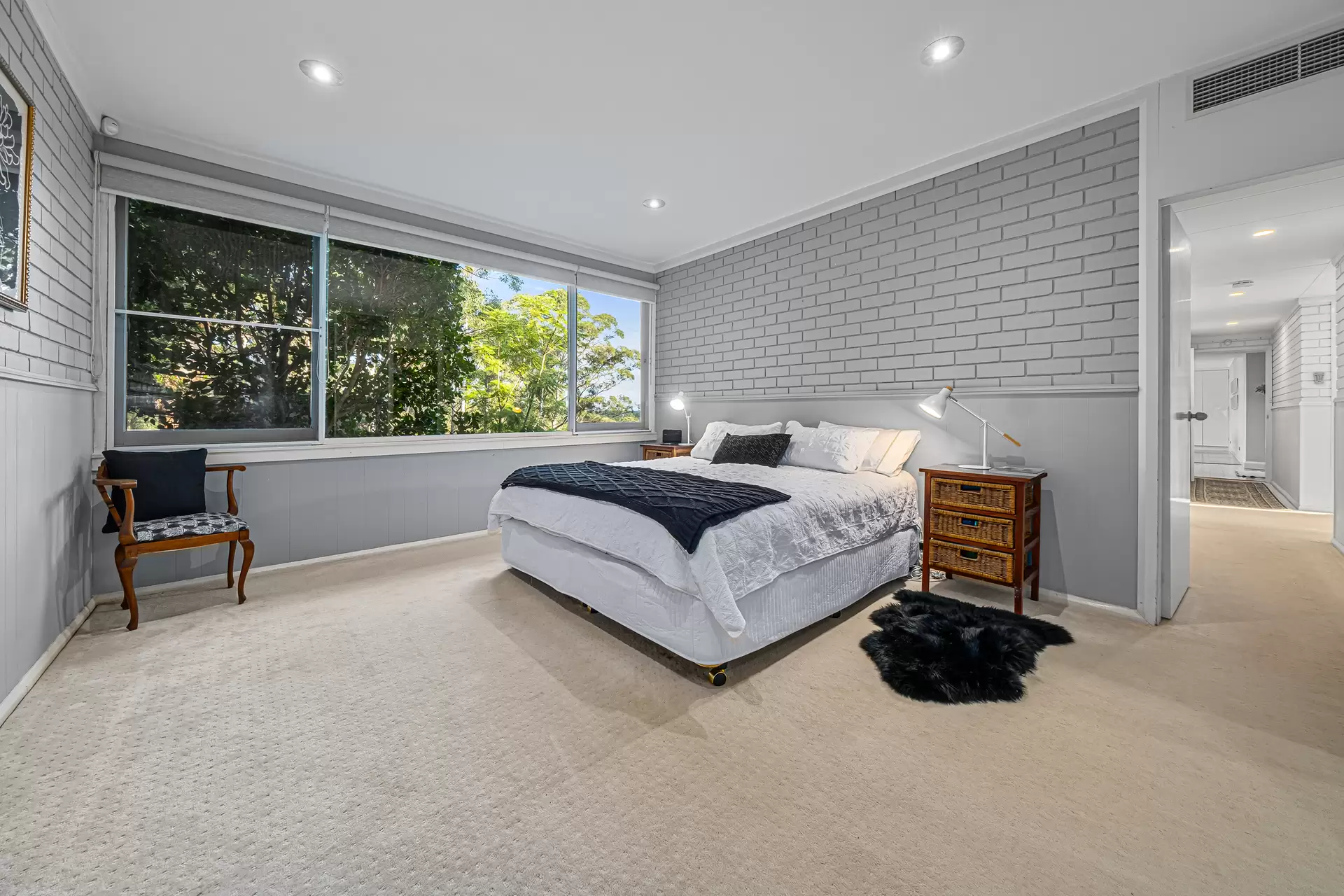 8-10 Crosslands Road, Galston Sold by Cutcliffe Properties - image 1