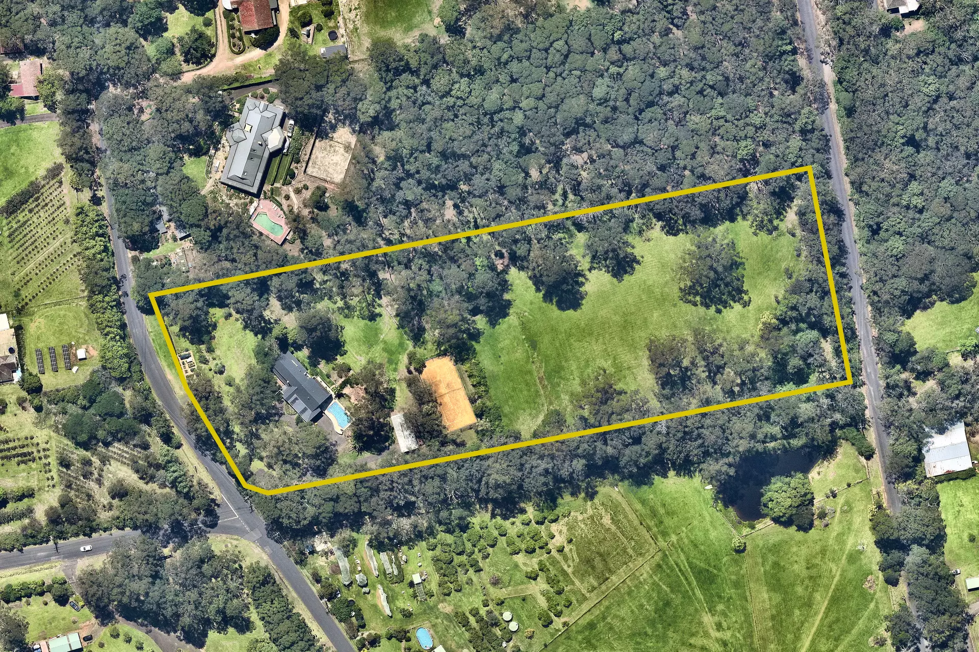 8-10 Crosslands Road, Galston Sold by Cutcliffe Properties - image 1